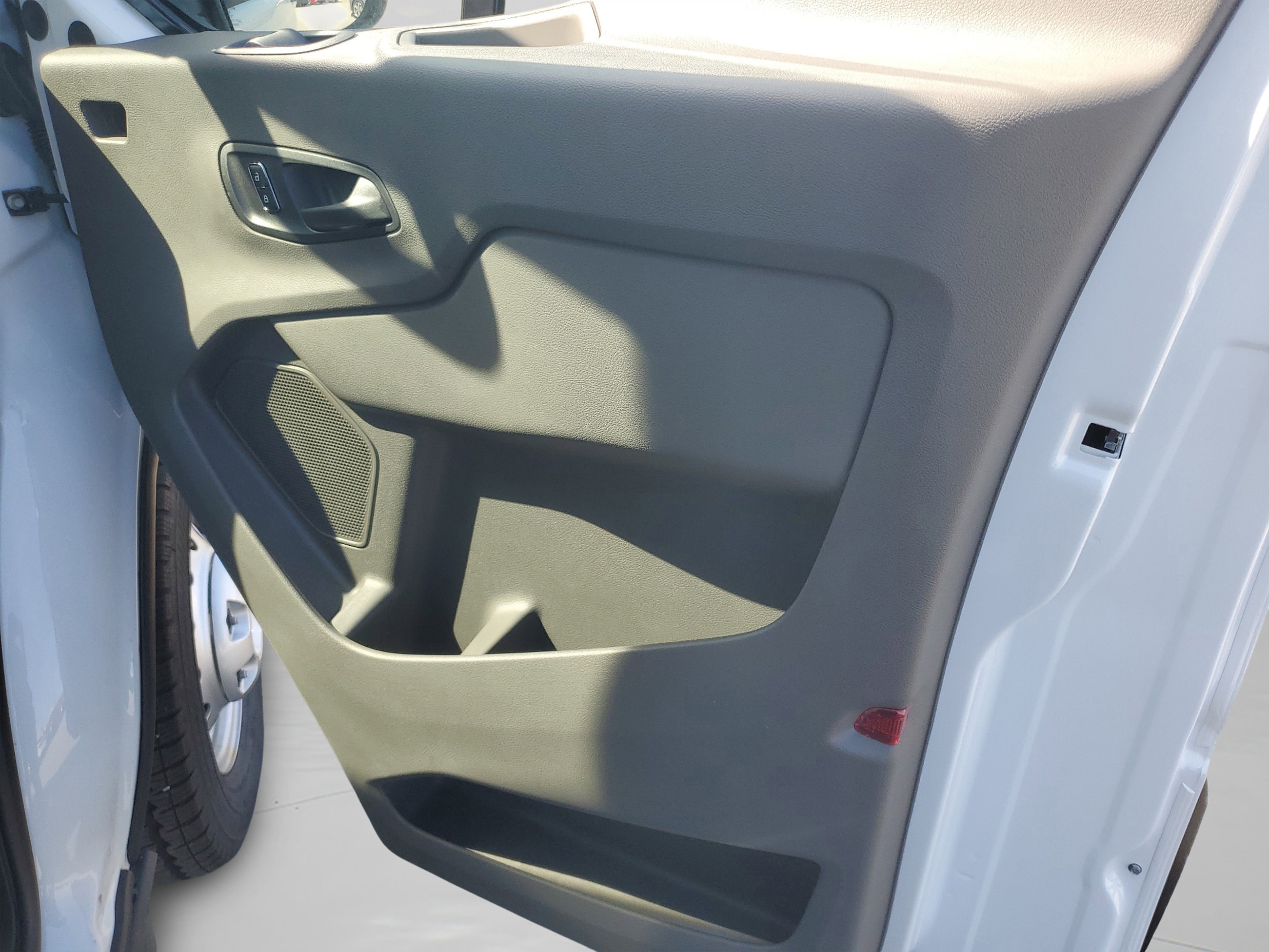 2025 Ford Transit Van Base - Photo 32