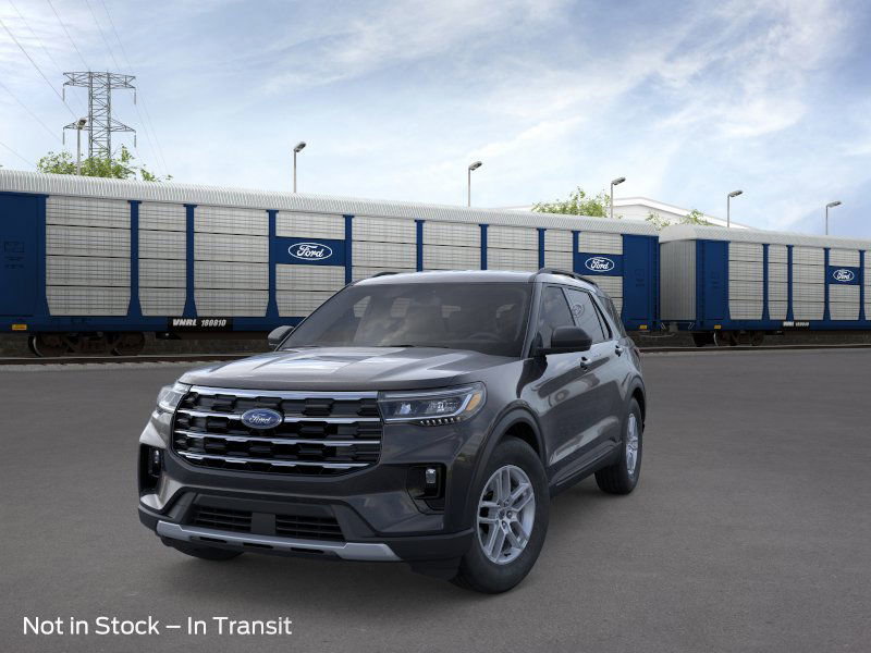 2026 Ford Explorer photo 2
