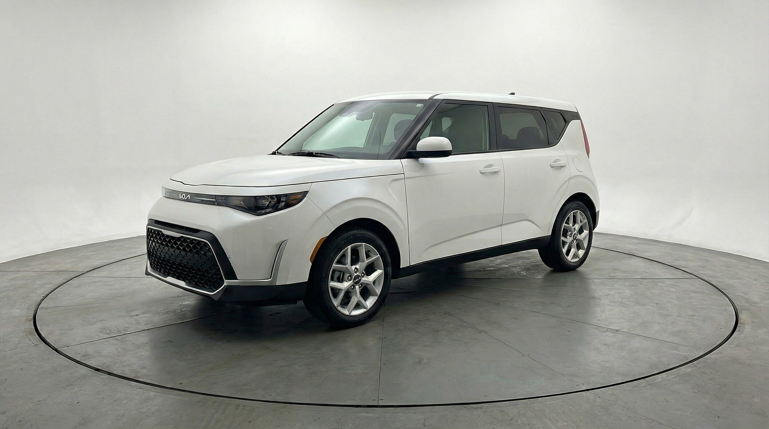 Thumbnail: 2025 Kia Soul - 3