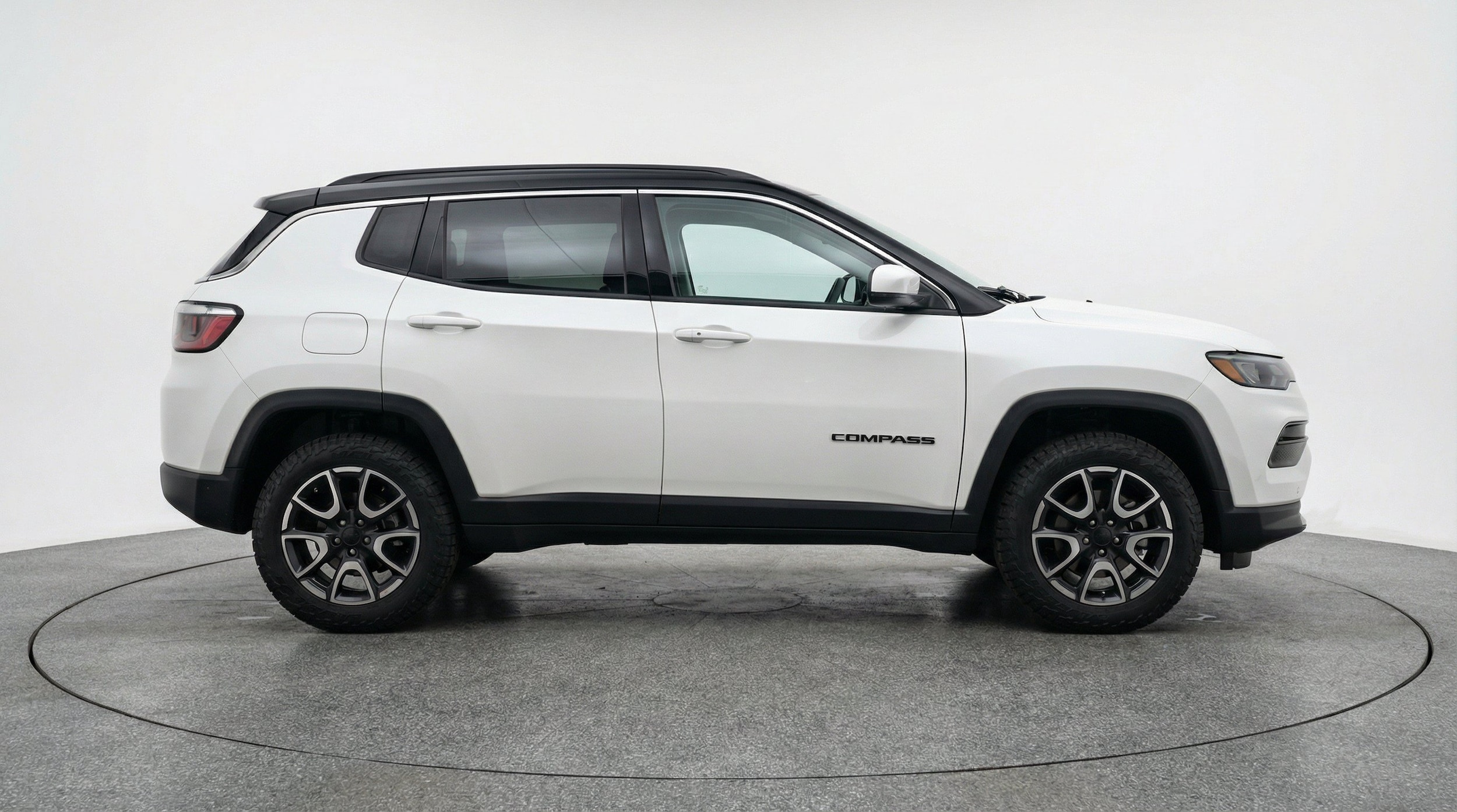 Thumbnail: 2025 Jeep Compass - 11