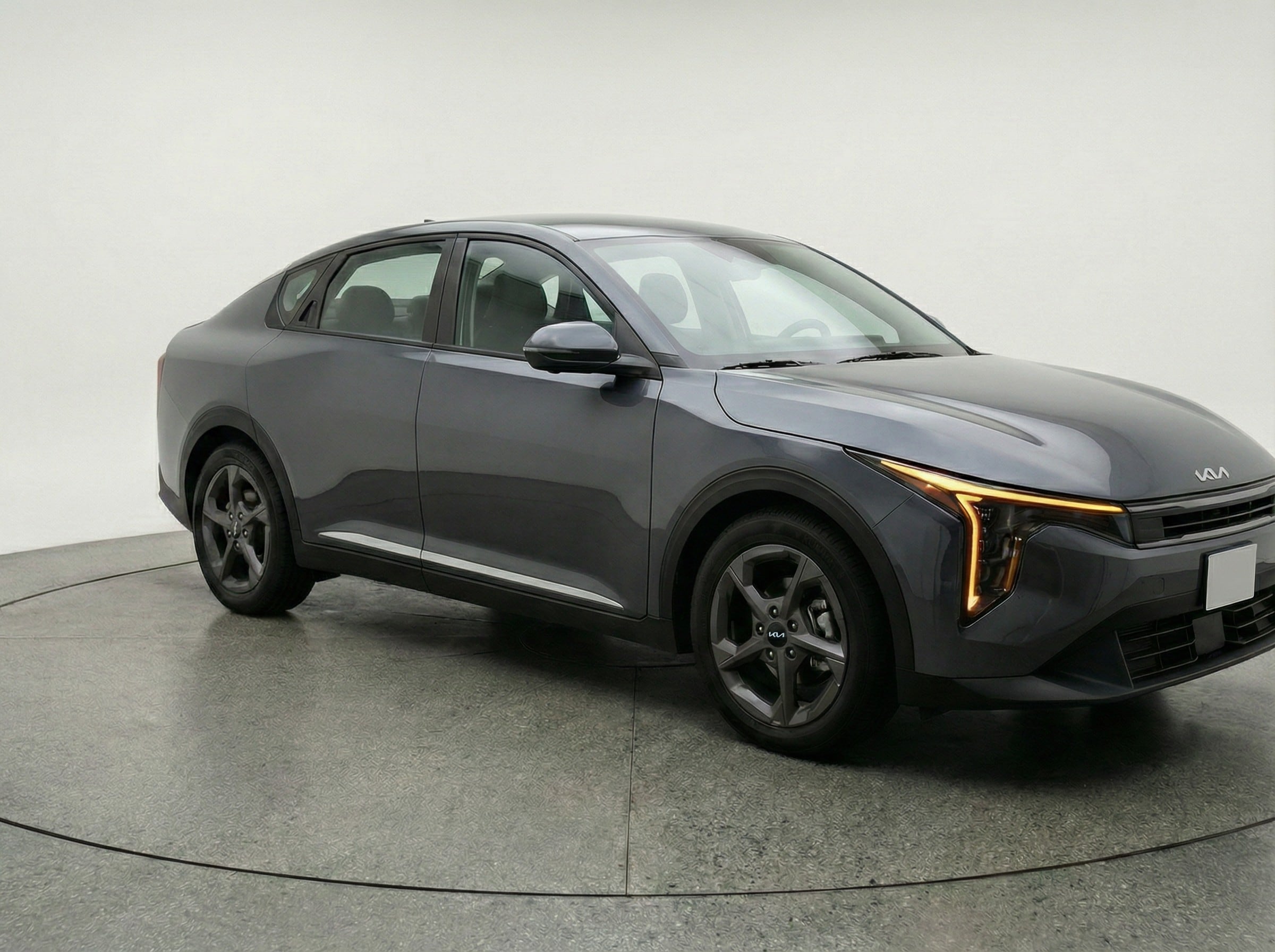 Thumbnail: 2025 Kia K4 - 1