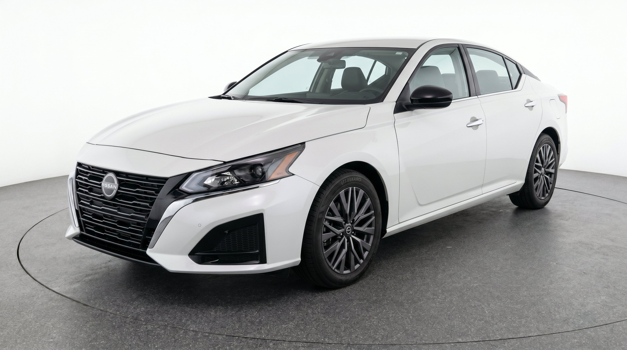 Thumbnail: 2025 Nissan Altima - 3