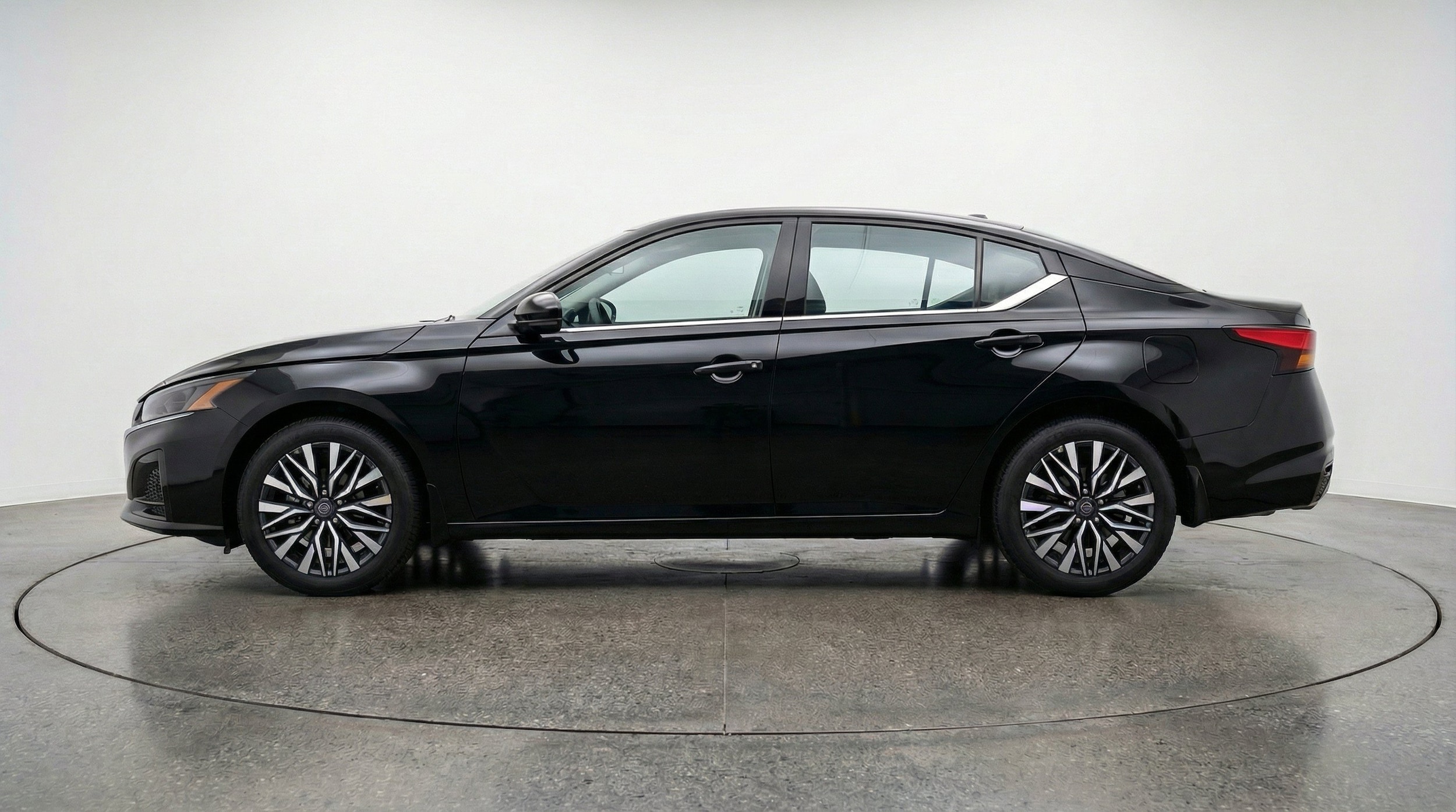 Thumbnail: 2026 Nissan Altima - 5