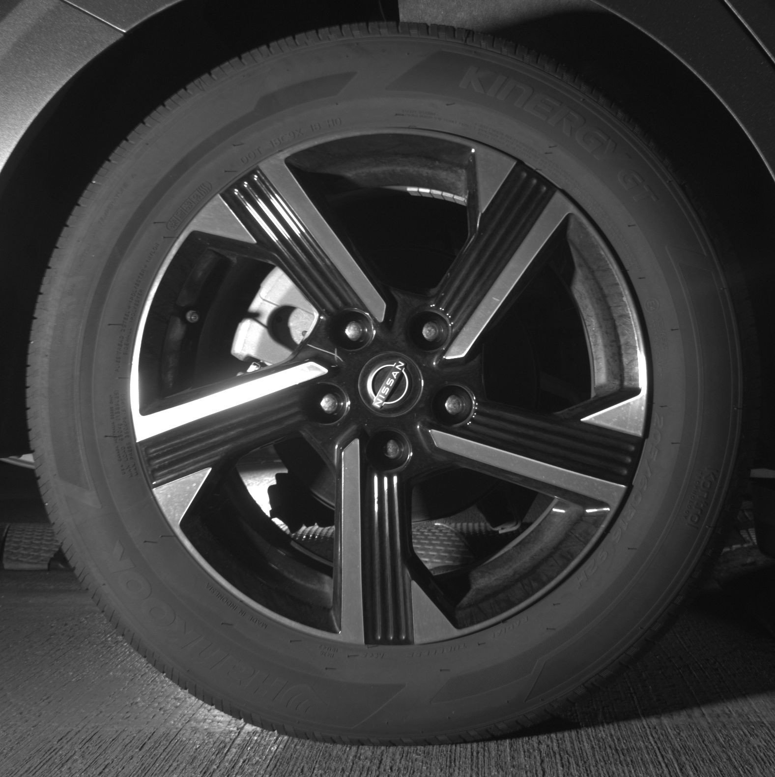 Thumbnail: 2025 Nissan Sentra - 15