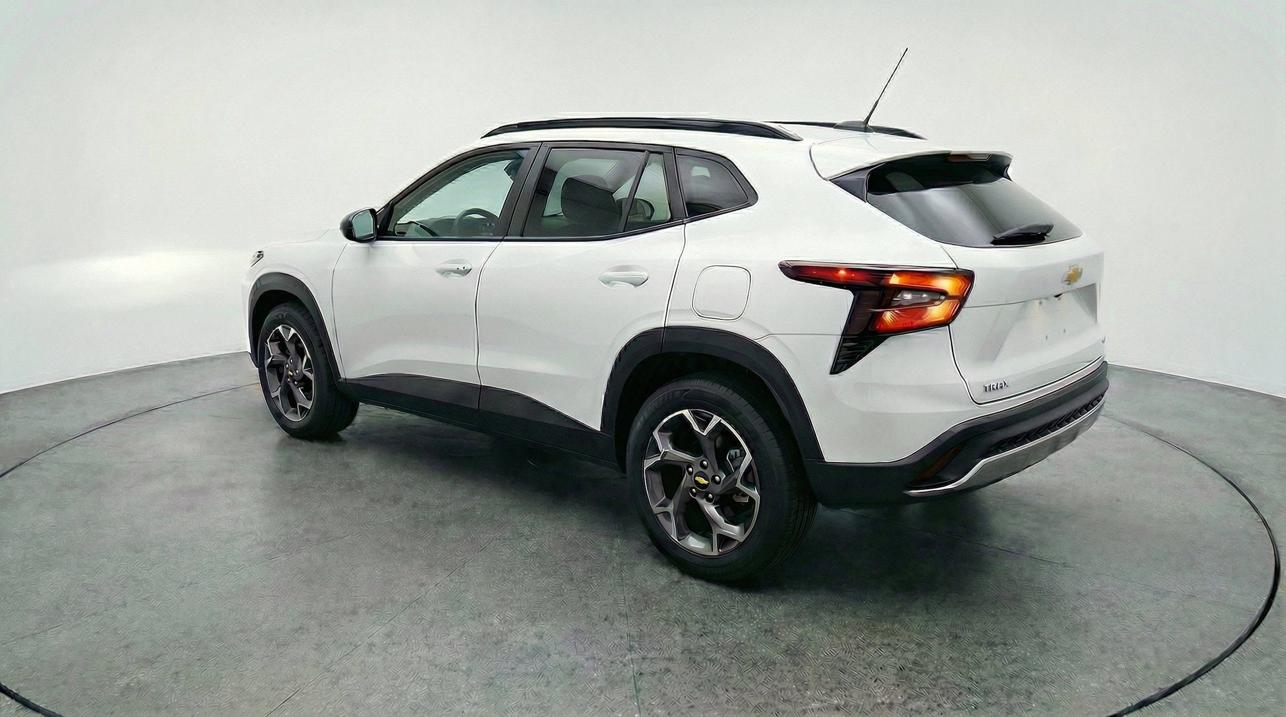 Thumbnail: 2025 Chevrolet Trax - 6