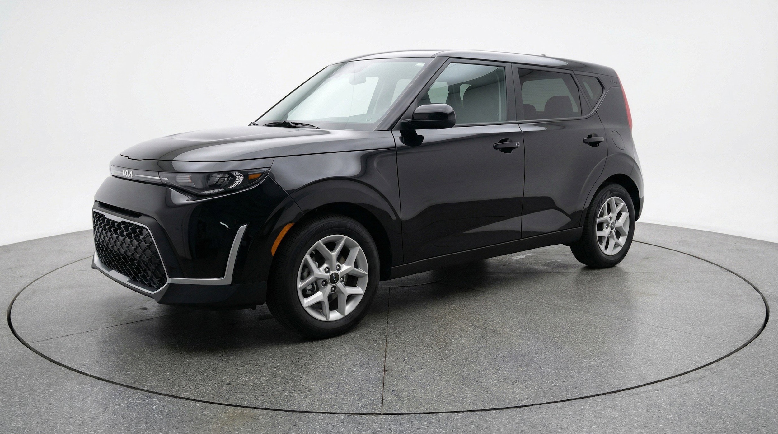 Thumbnail: 2025 Kia Soul - 3