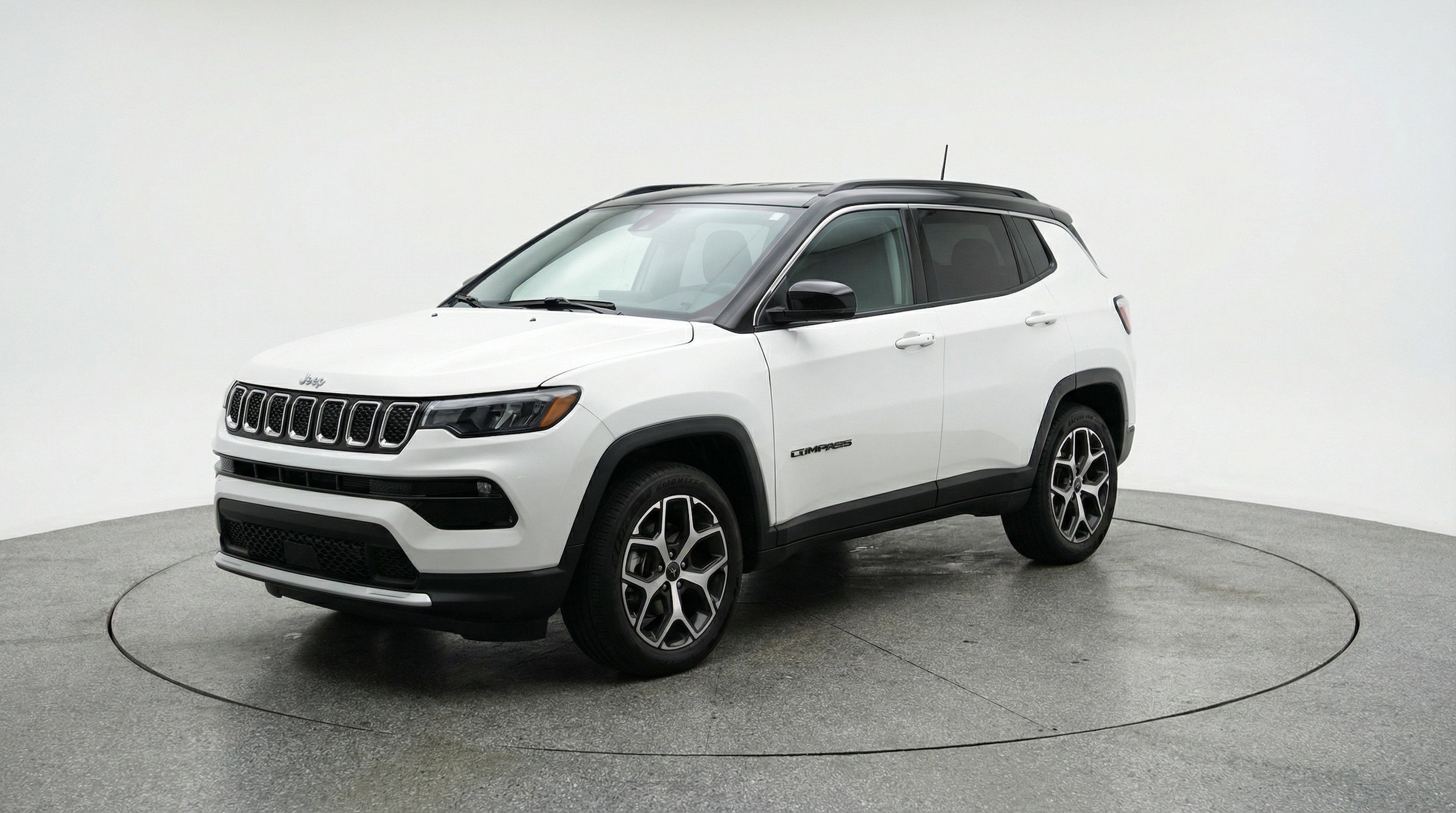 Thumbnail: 2025 Jeep Compass - 3