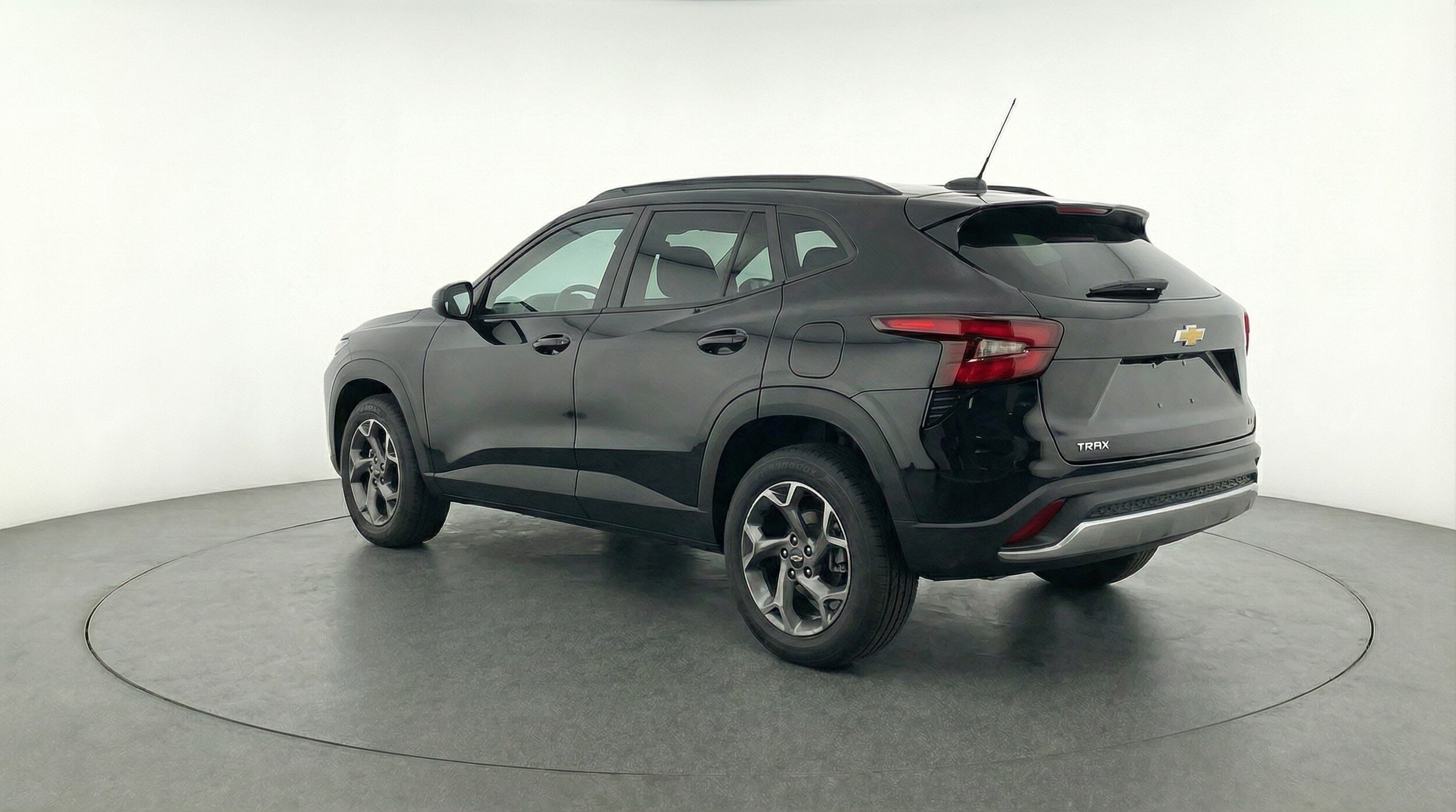 Thumbnail: 2025 Chevrolet Trax - 5