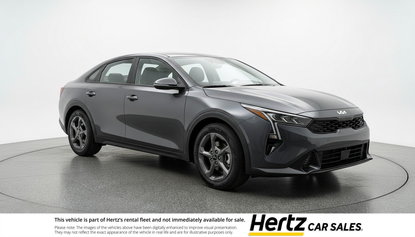 Thumbnail: 2026 Kia K4 - 1