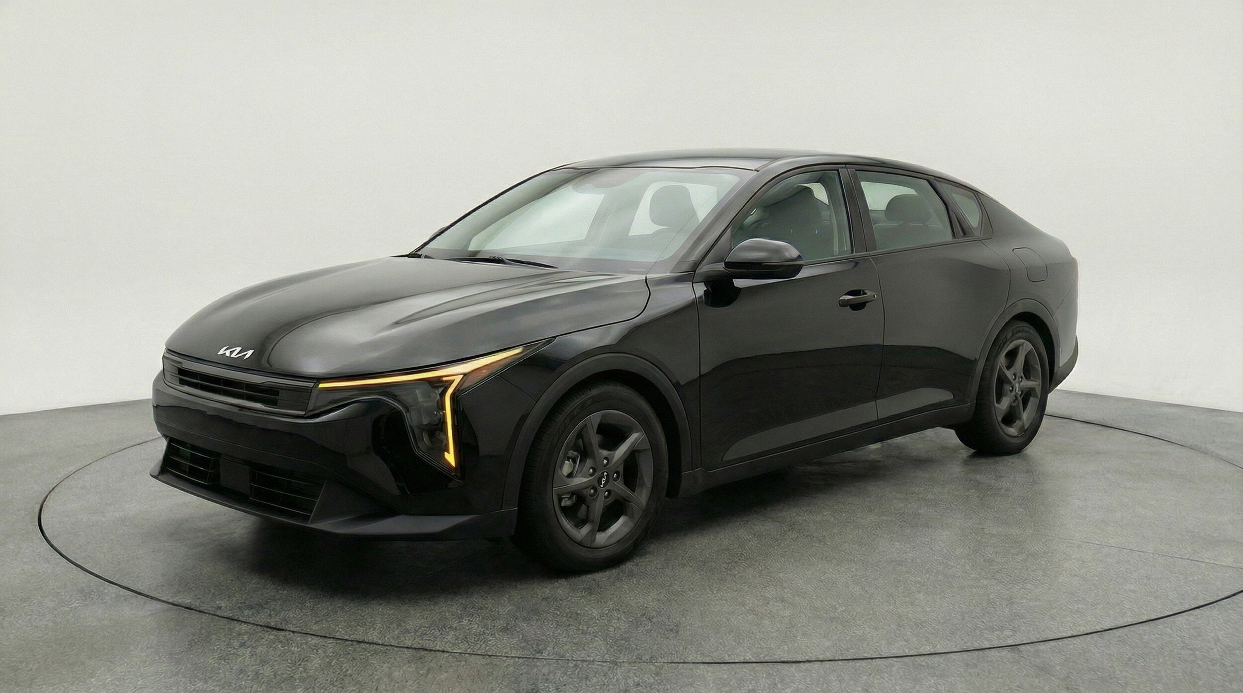 Thumbnail: 2025 Kia K4 - 3