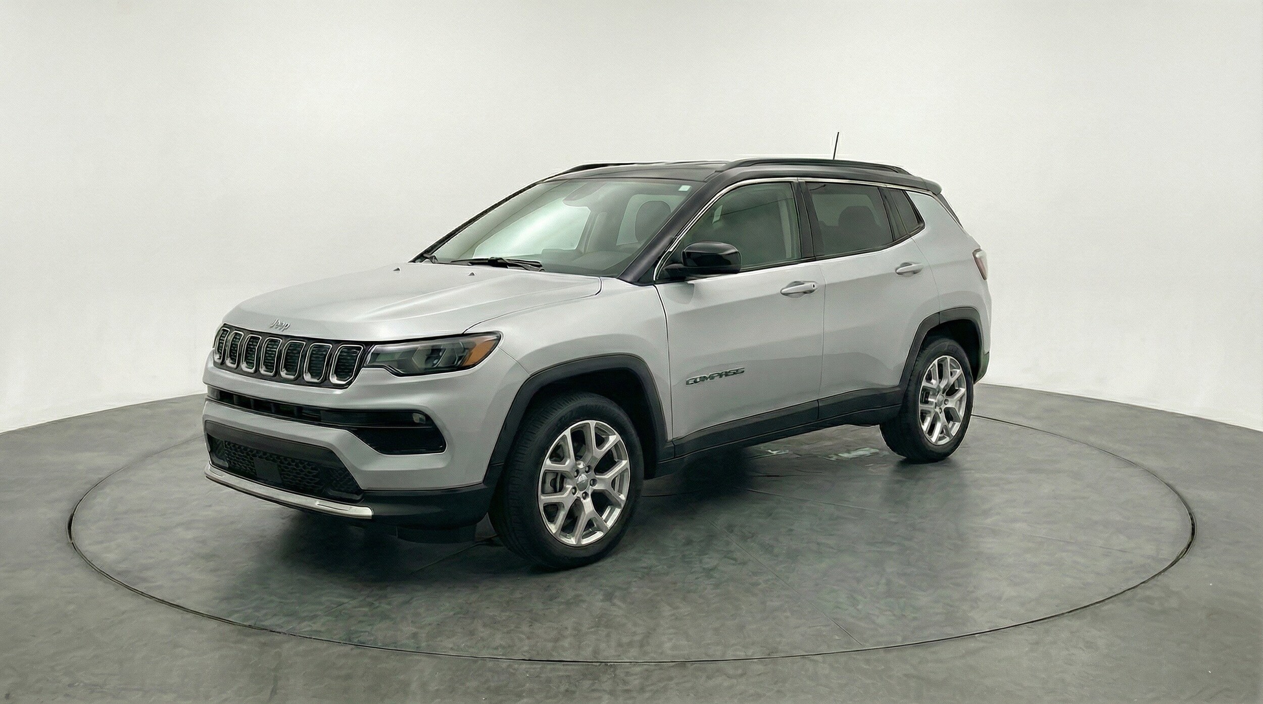 Thumbnail: 2025 Jeep Compass - 3