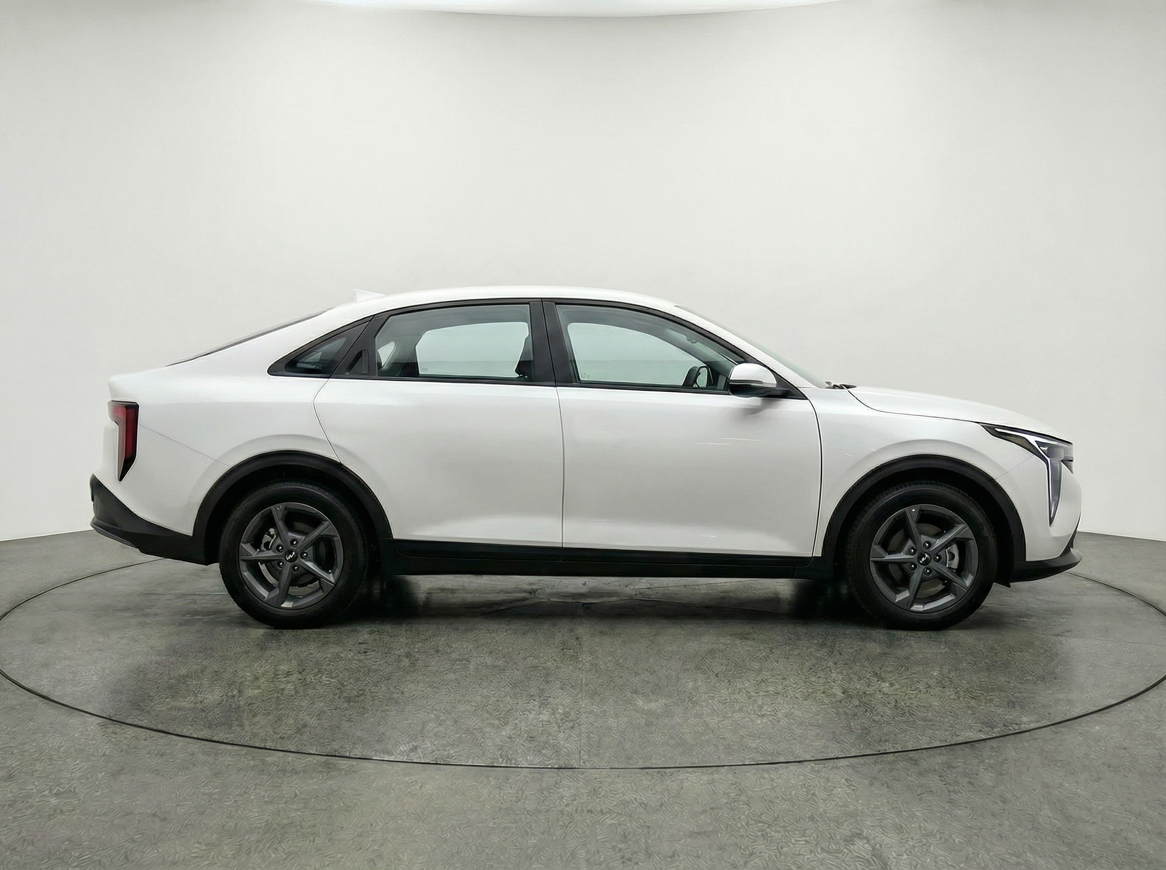 Thumbnail: 2025 Kia K4 - 8