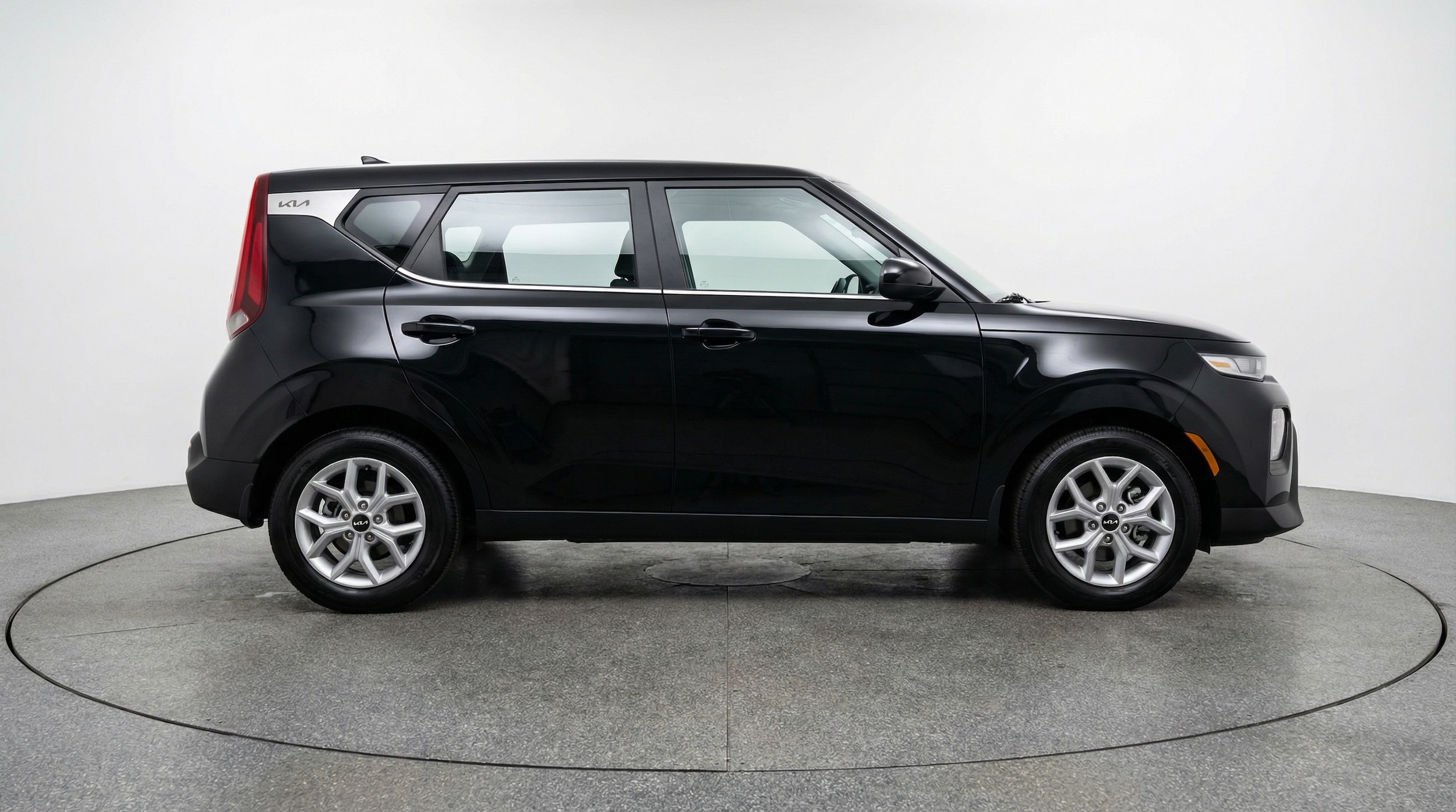 Thumbnail: 2025 Kia Soul - 8