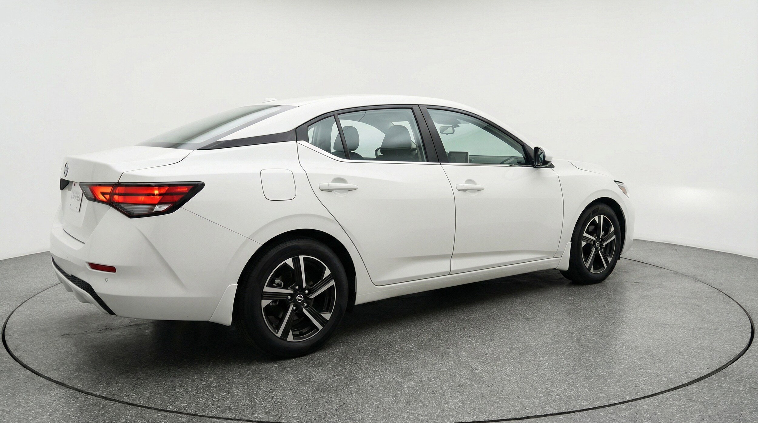 Thumbnail: 2025 Nissan Sentra - 9