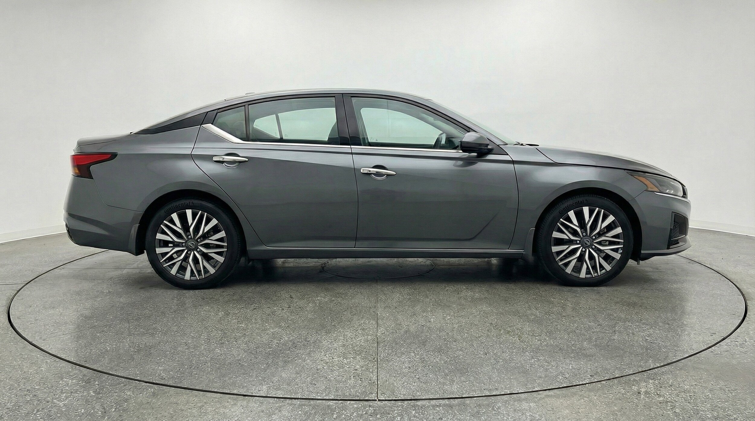 Thumbnail: 2025 Nissan Altima - 11