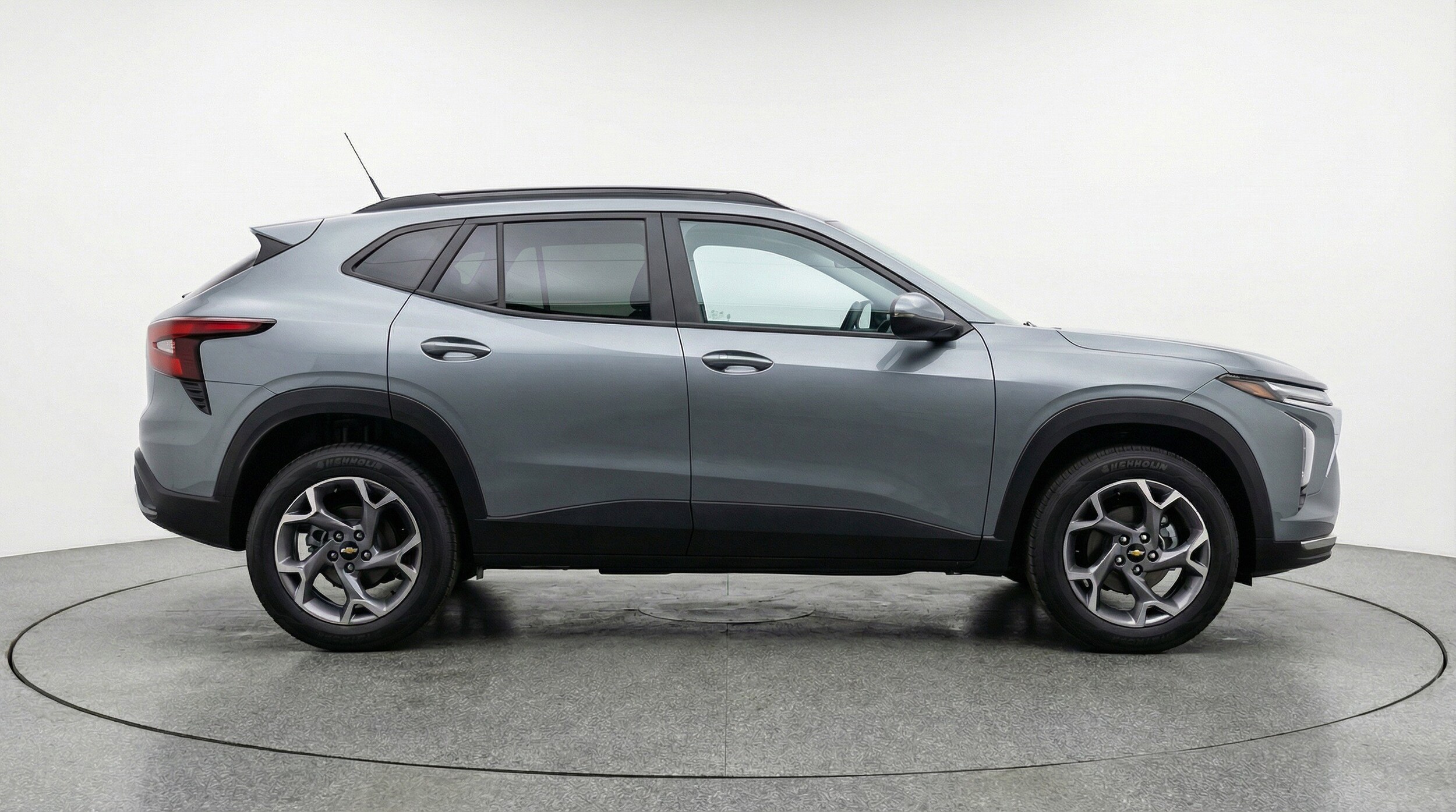 Thumbnail: 2025 Chevrolet Trax - 11