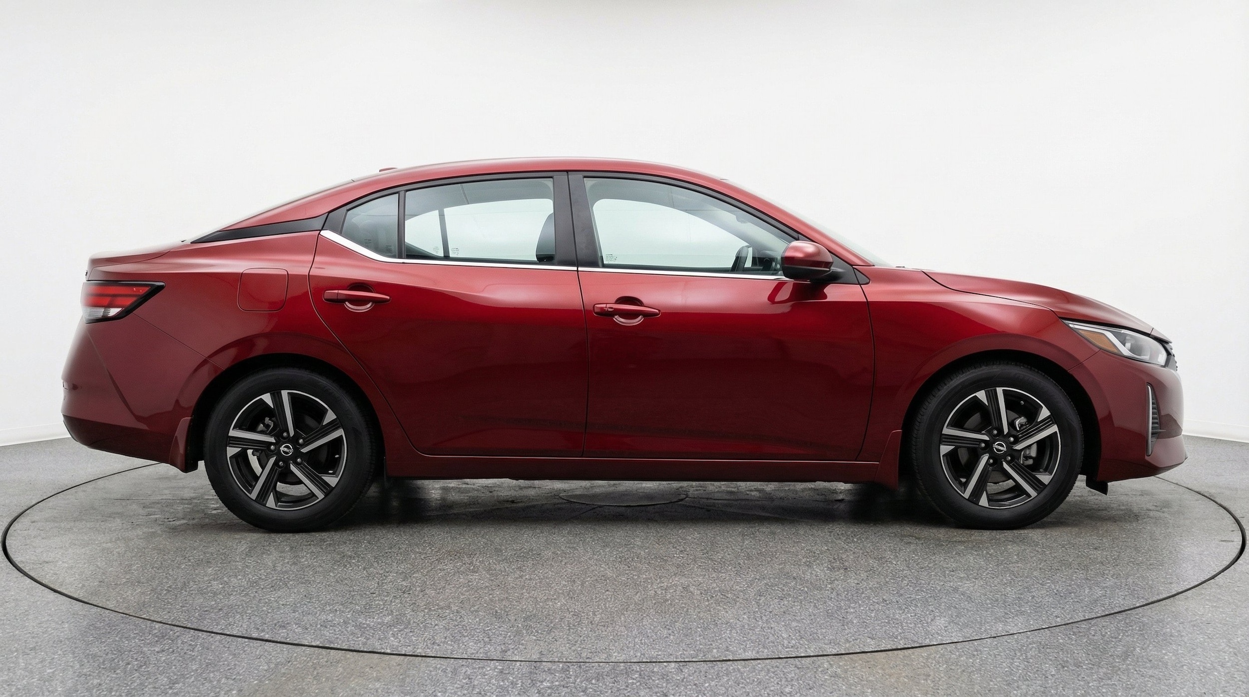 Thumbnail: 2025 Nissan Sentra - 11
