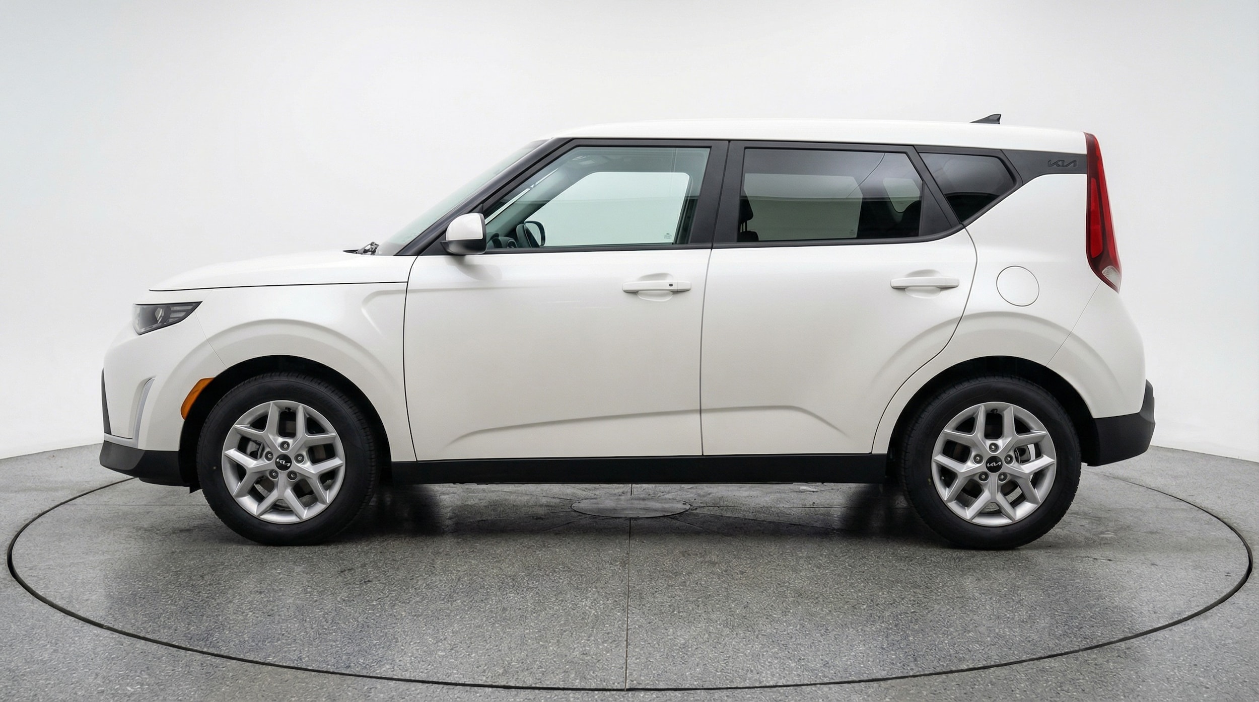 Thumbnail: 2025 Kia Soul - 4