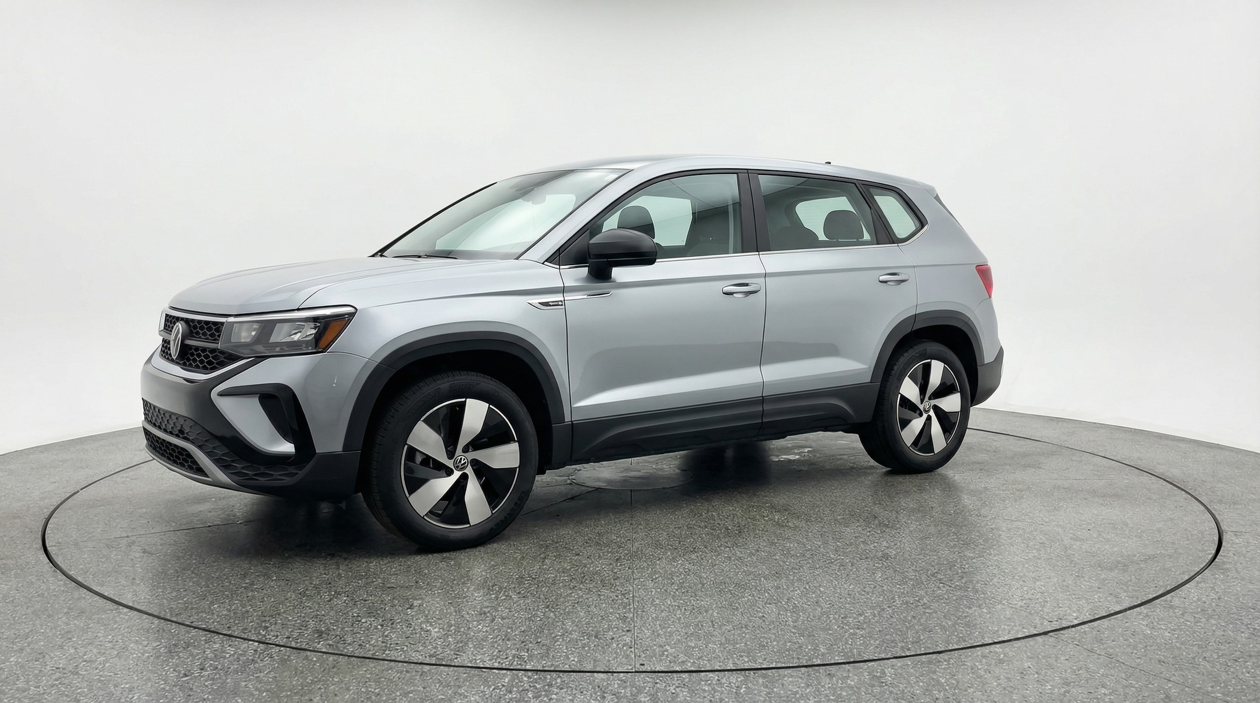 Thumbnail: 2025 Volkswagen Taos - 3