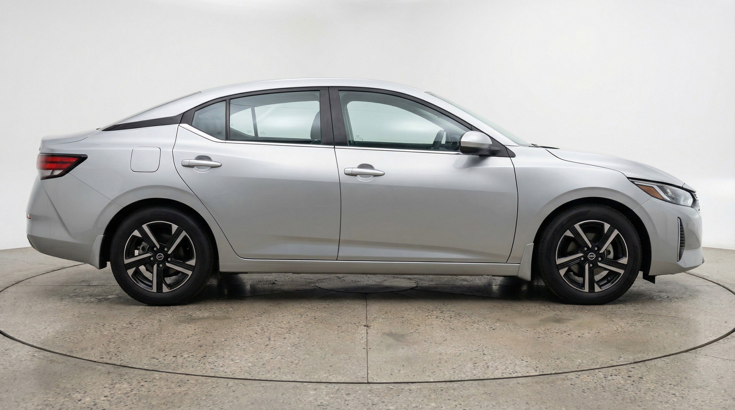 Thumbnail: 2025 Nissan Sentra - 11