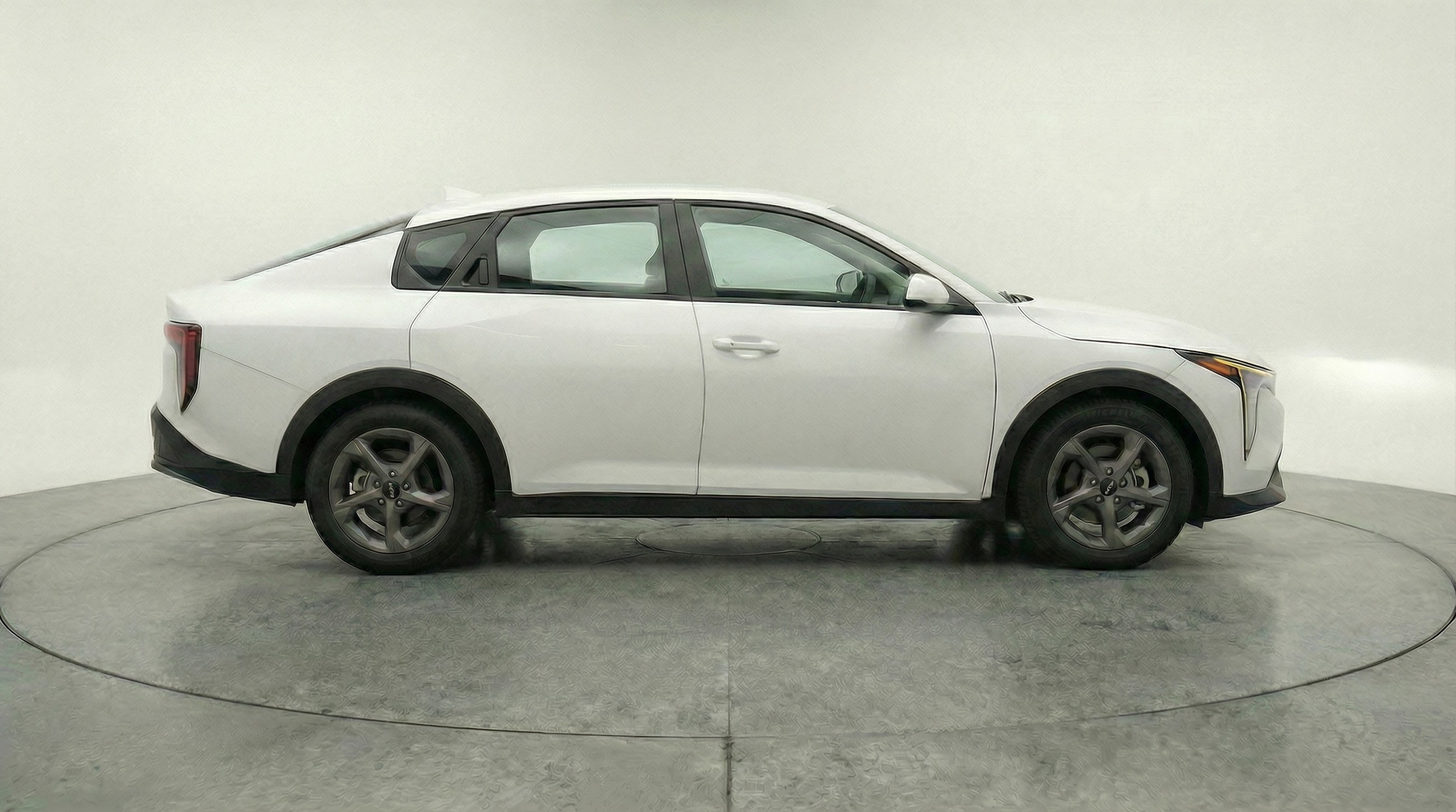 Thumbnail: 2025 Kia K4 - 8