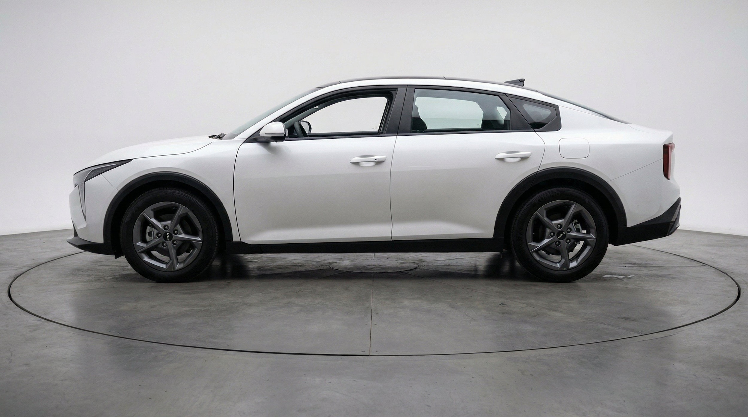 Thumbnail: 2026 Kia K4 - 5