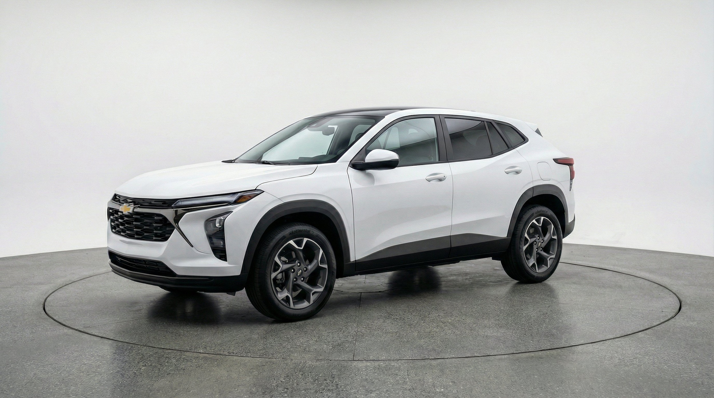 Thumbnail: 2025 Chevrolet Trax - 3