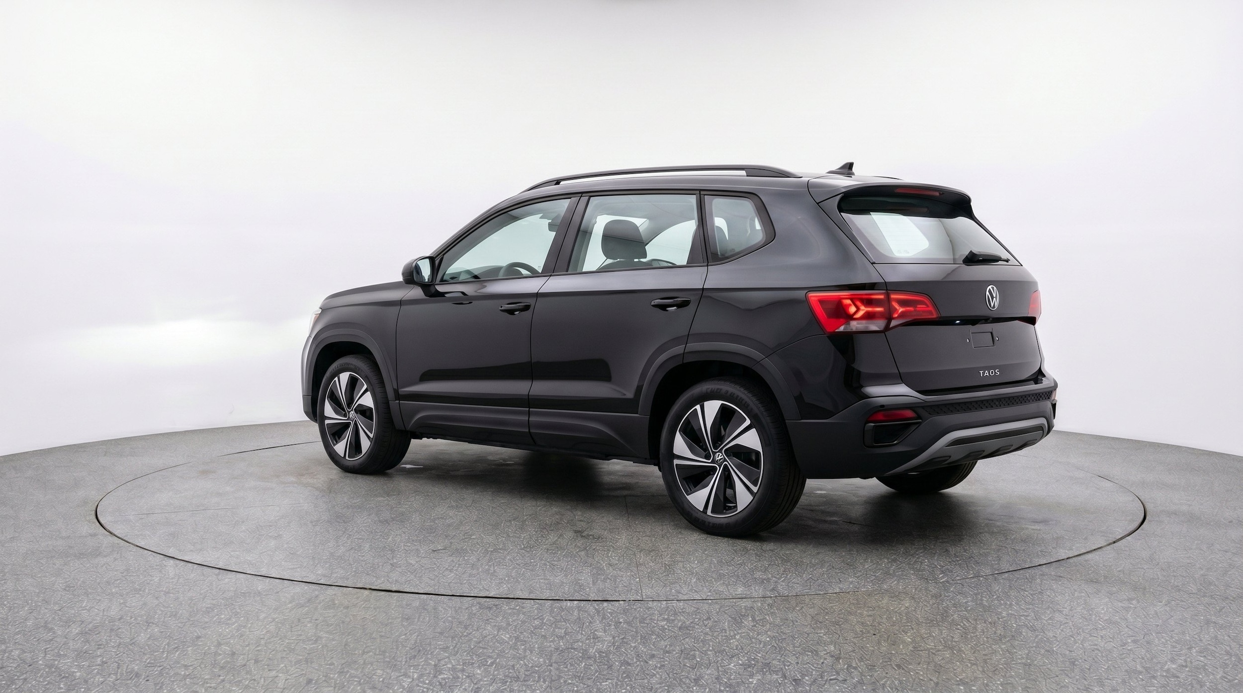 Thumbnail: 2025 Volkswagen Taos - 6