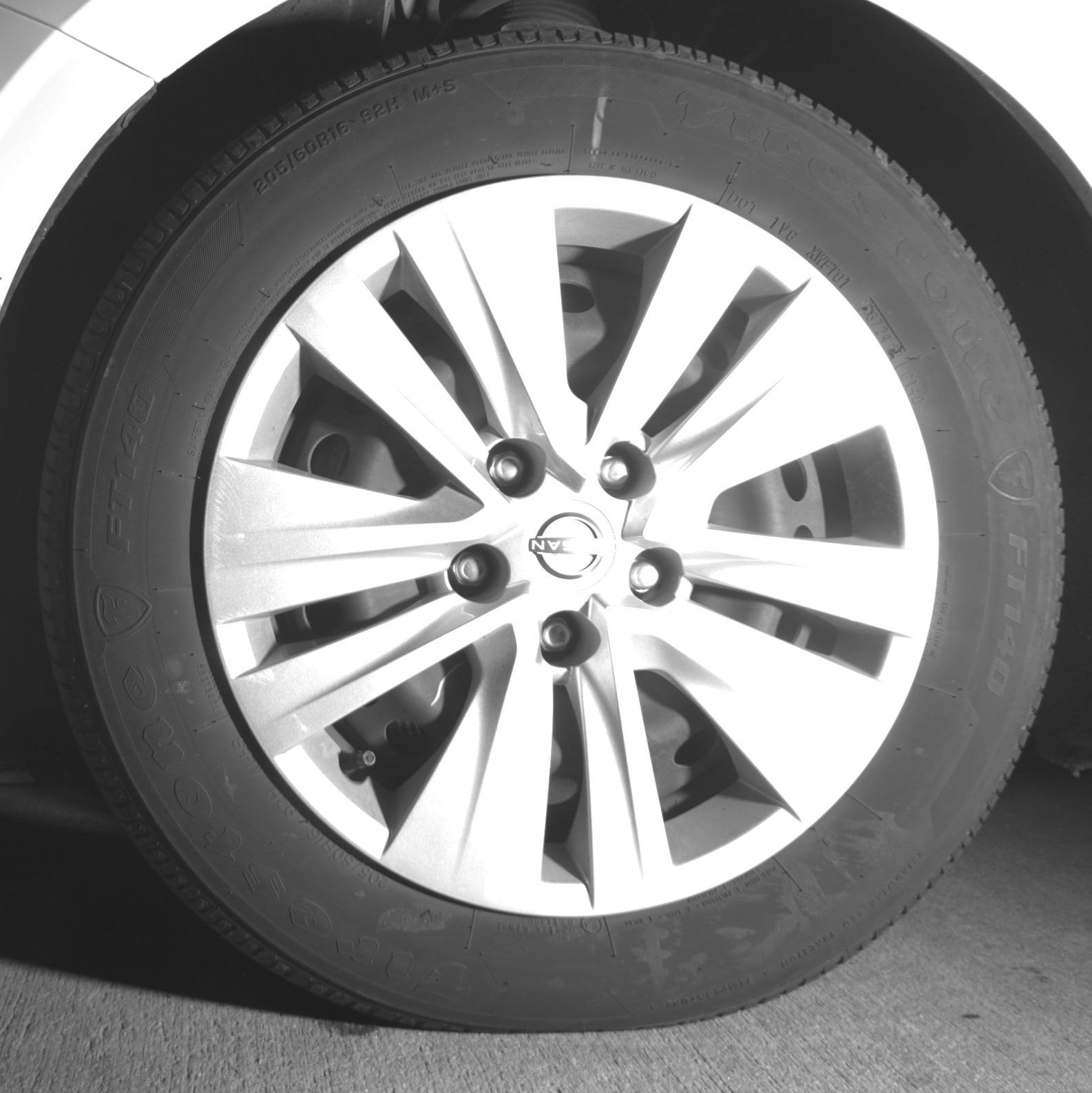 Thumbnail: 2025 Nissan Sentra - 12