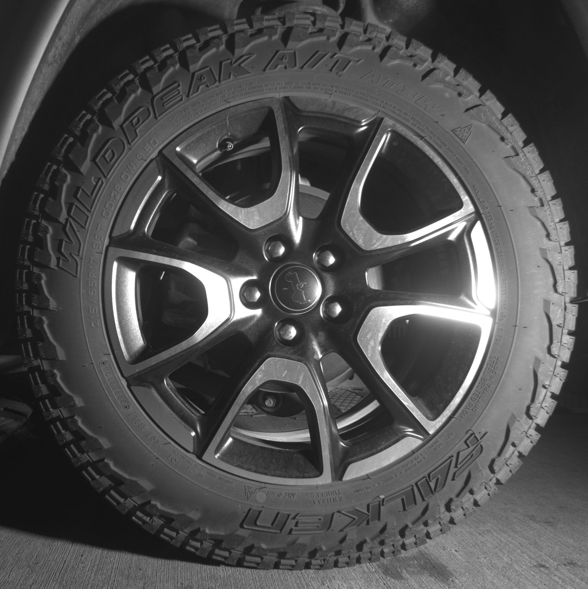 Thumbnail: 2025 Jeep Compass - 14