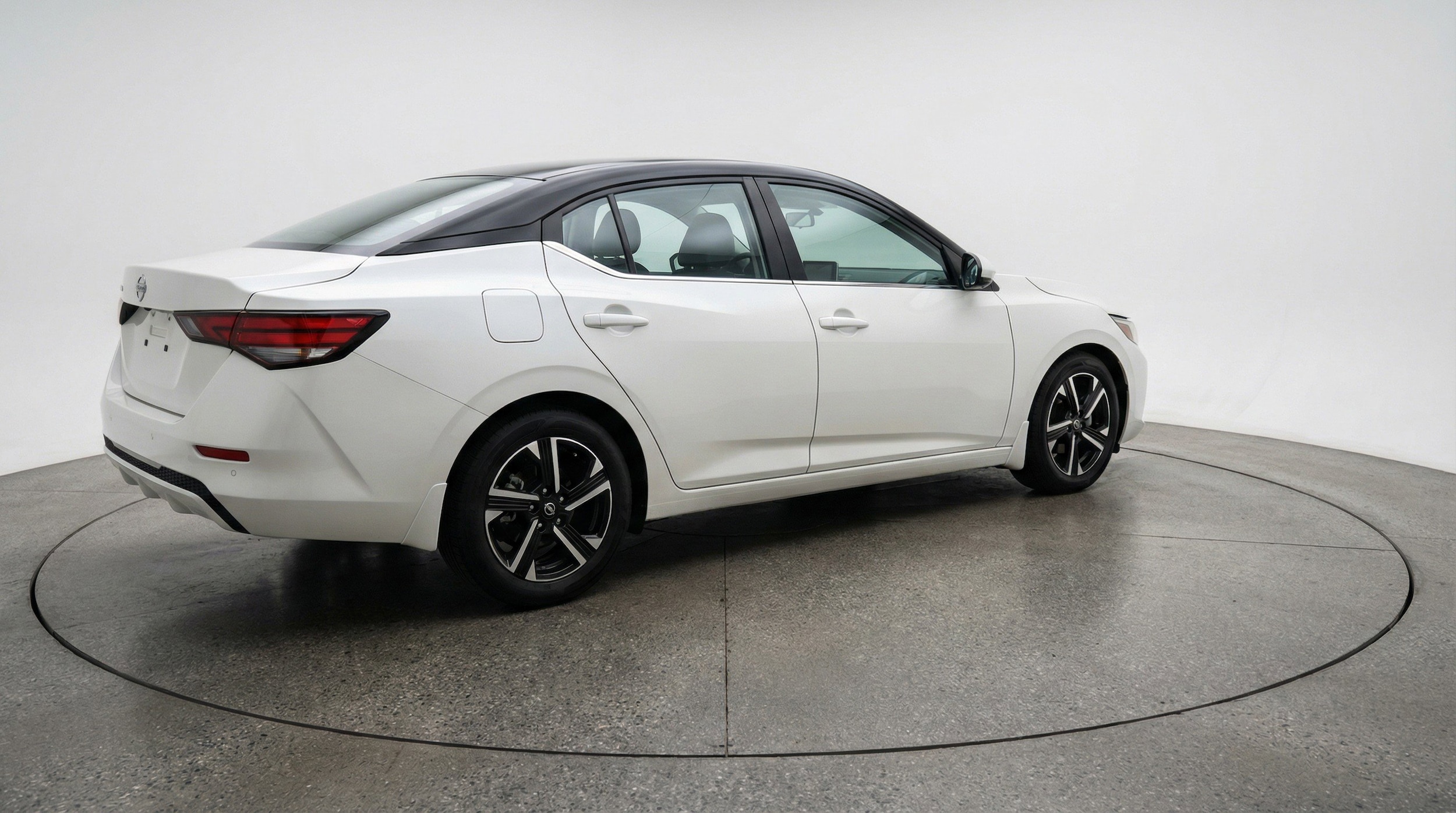 Thumbnail: 2025 Nissan Sentra - 9