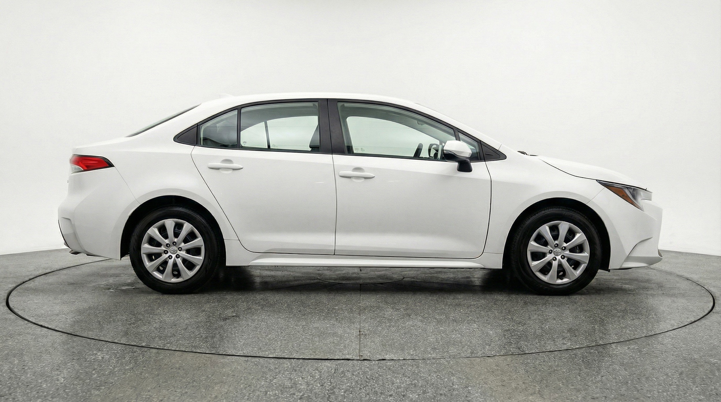 Thumbnail: 2025 Toyota Corolla - 11