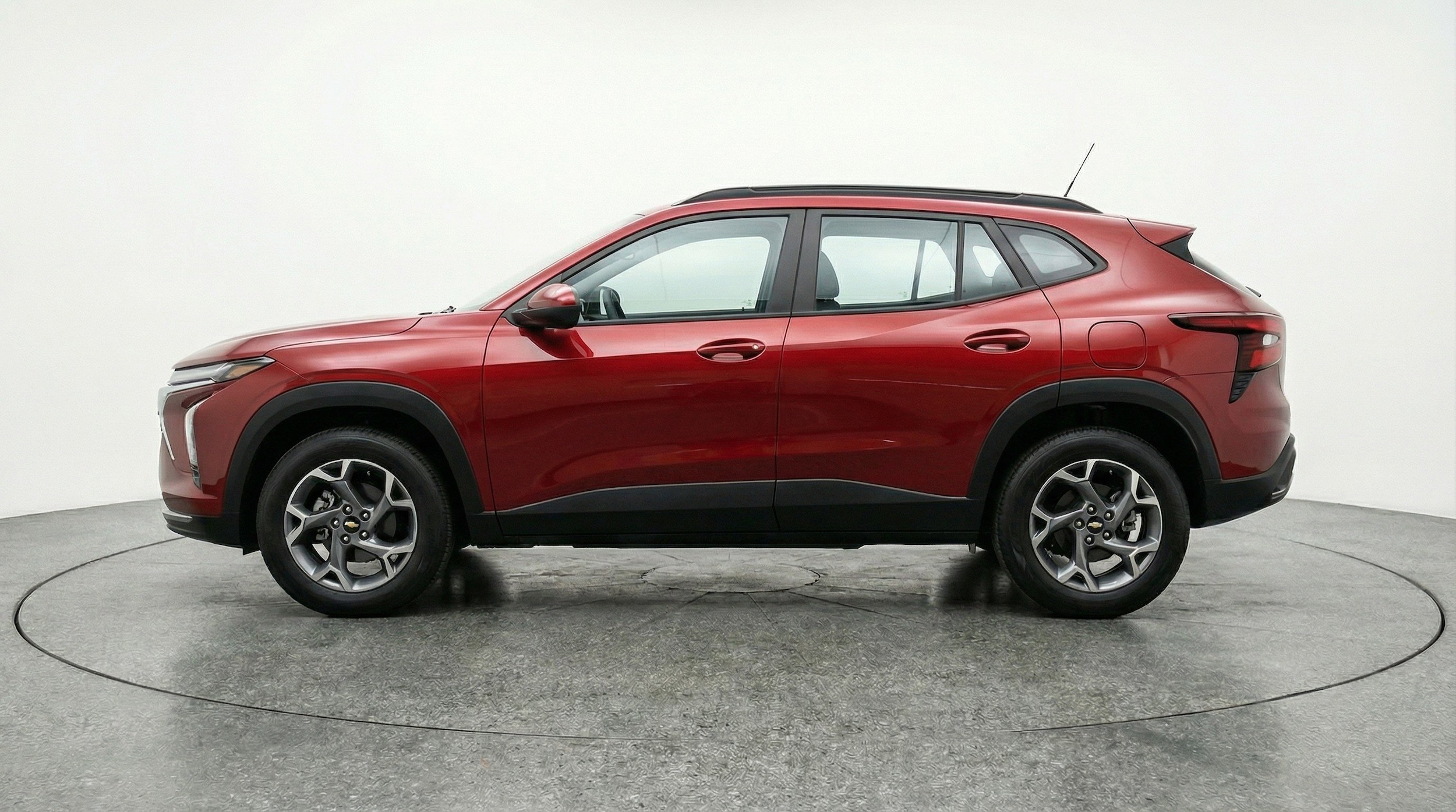 Thumbnail: 2025 Chevrolet Trax - 5
