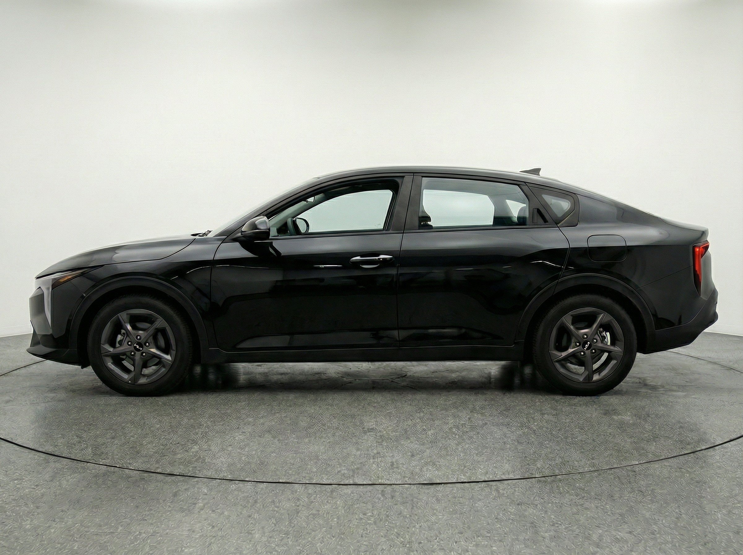 Thumbnail: 2025 Kia K4 - 5