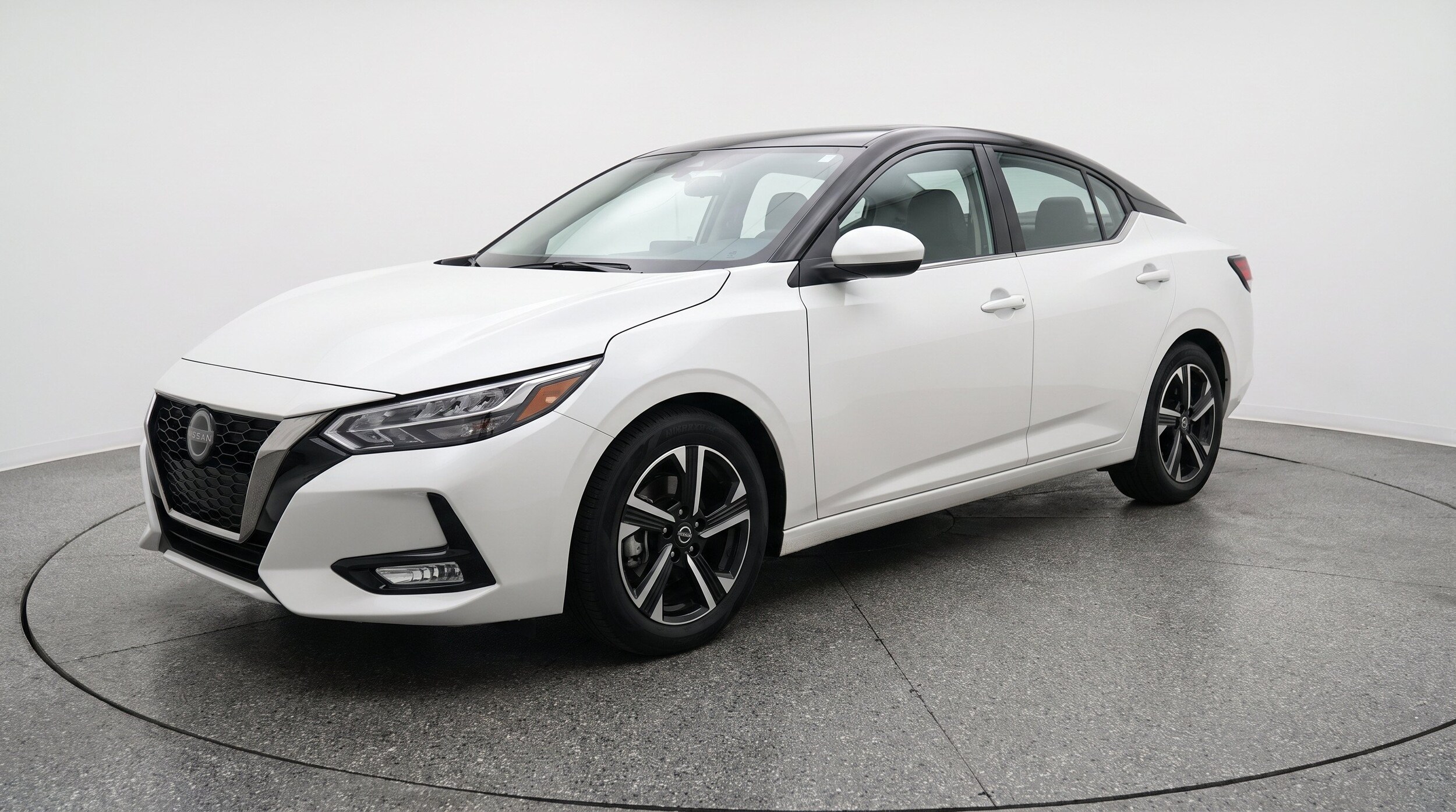 Thumbnail: 2025 Nissan Sentra - 3