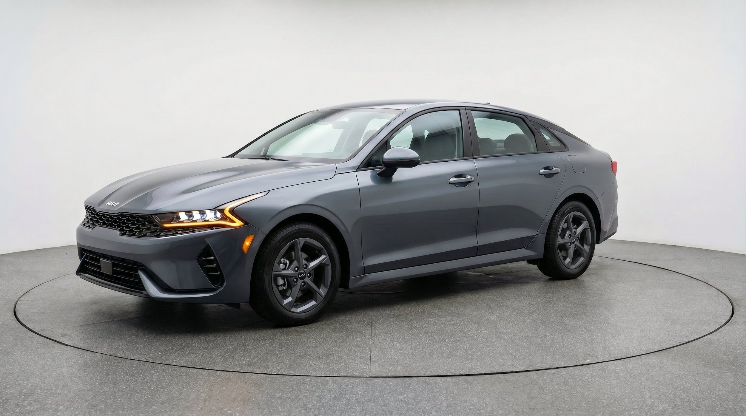 Thumbnail: 2025 Kia K4 - 3
