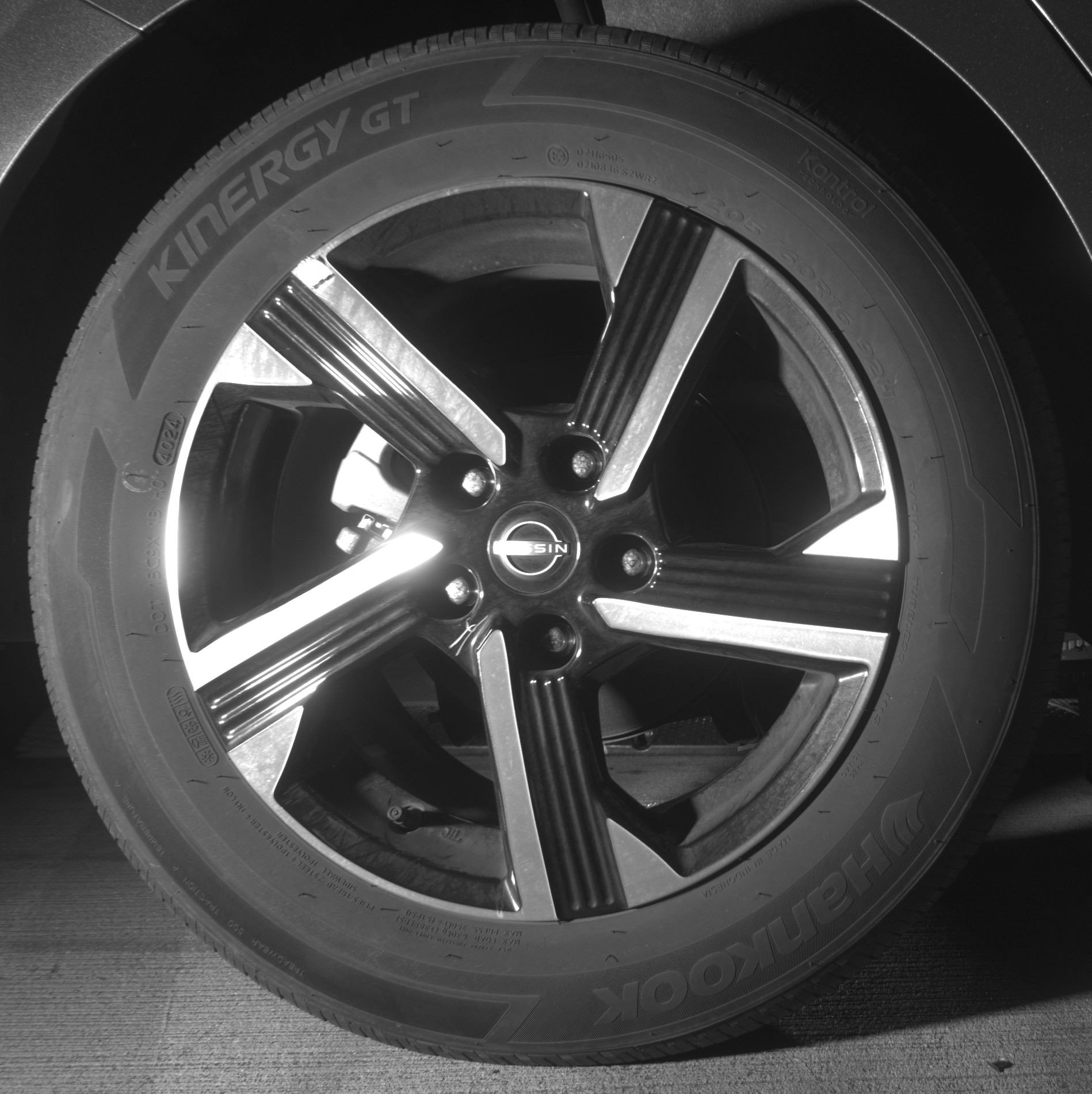 Thumbnail: 2025 Nissan Sentra - 15