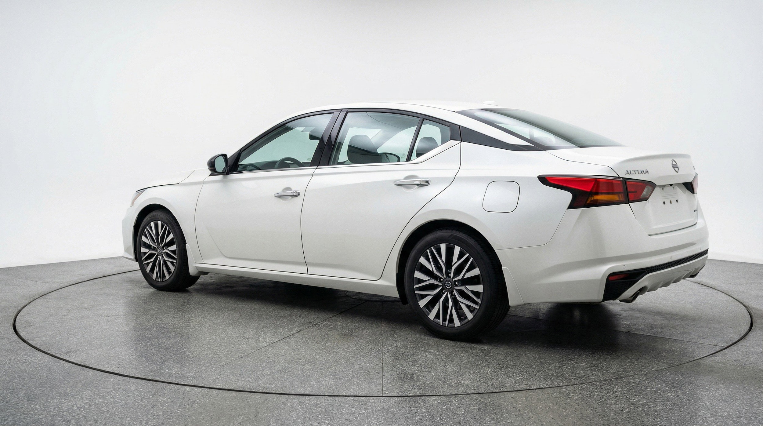 Thumbnail: 2025 Nissan Altima - 6