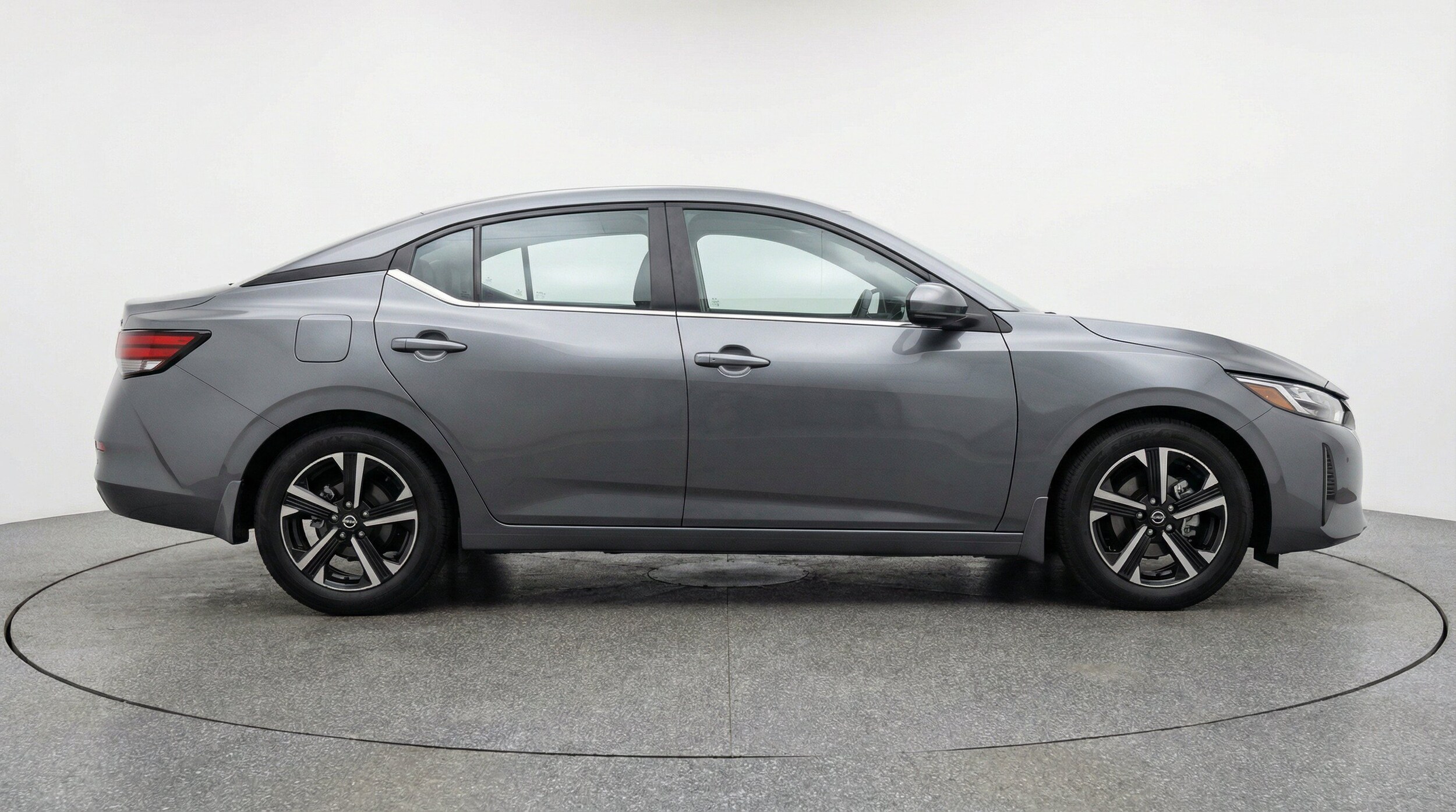 Thumbnail: 2025 Nissan Sentra - 10