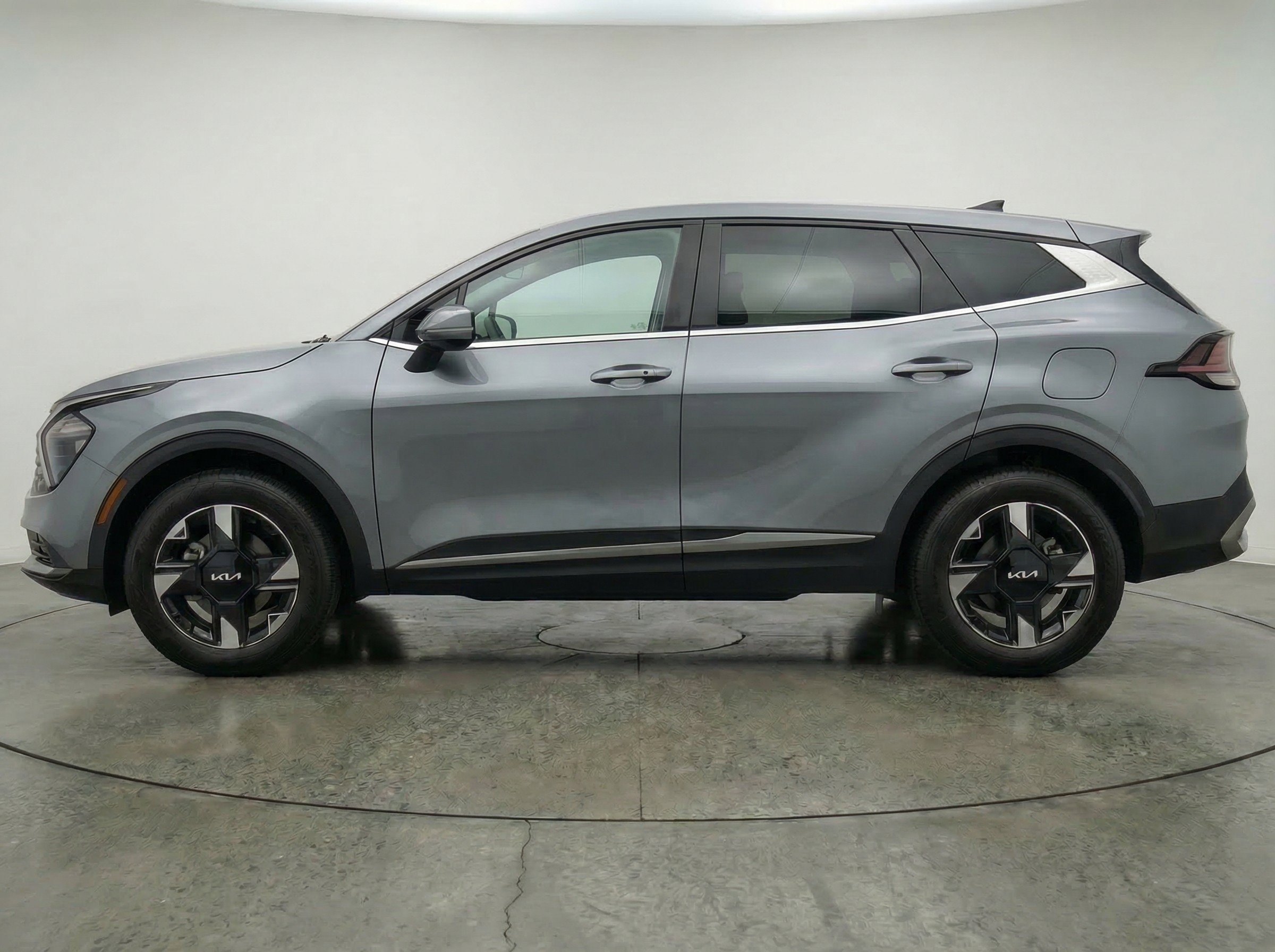 Thumbnail: 2026 Kia Sportage - 5