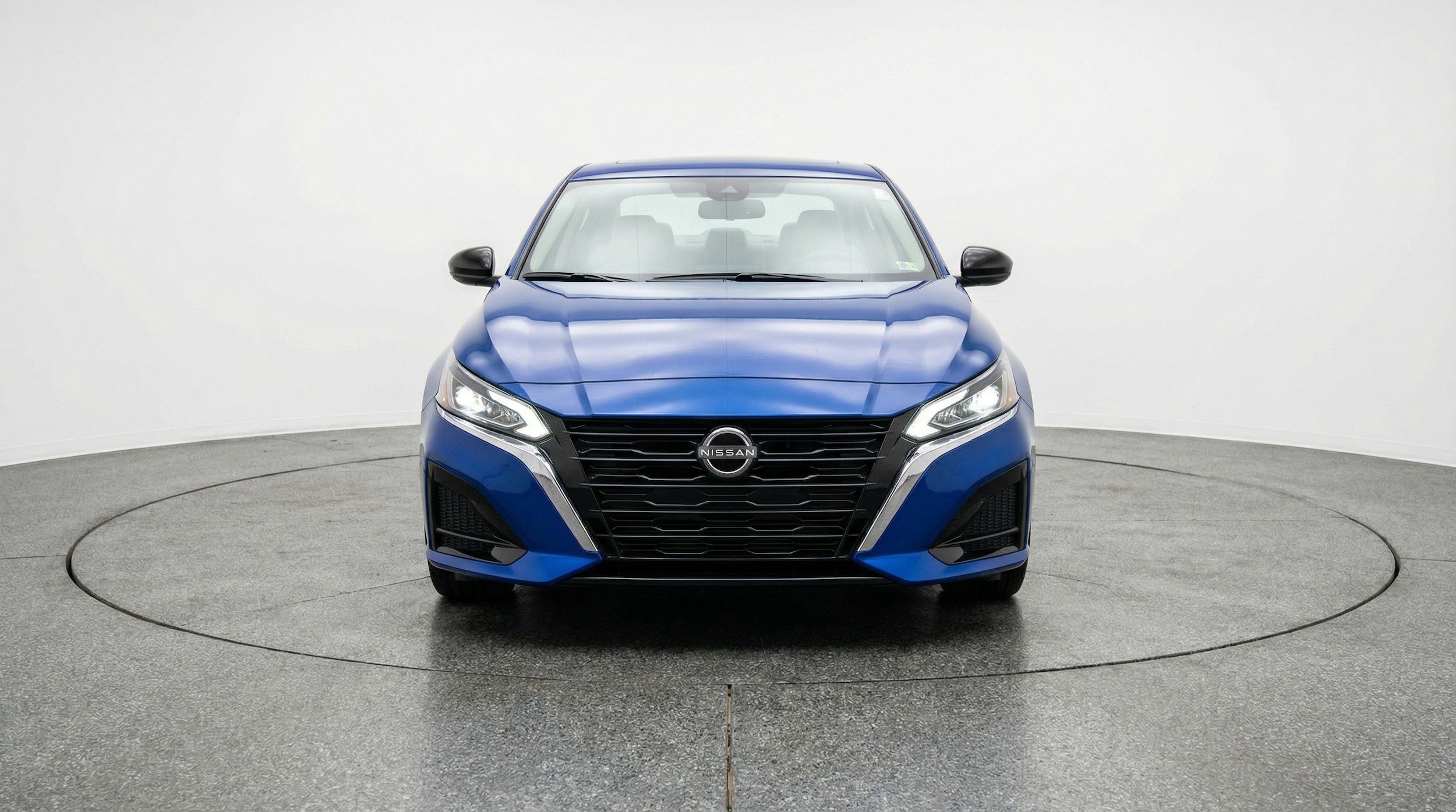 Thumbnail: 2025 Nissan Altima - 2