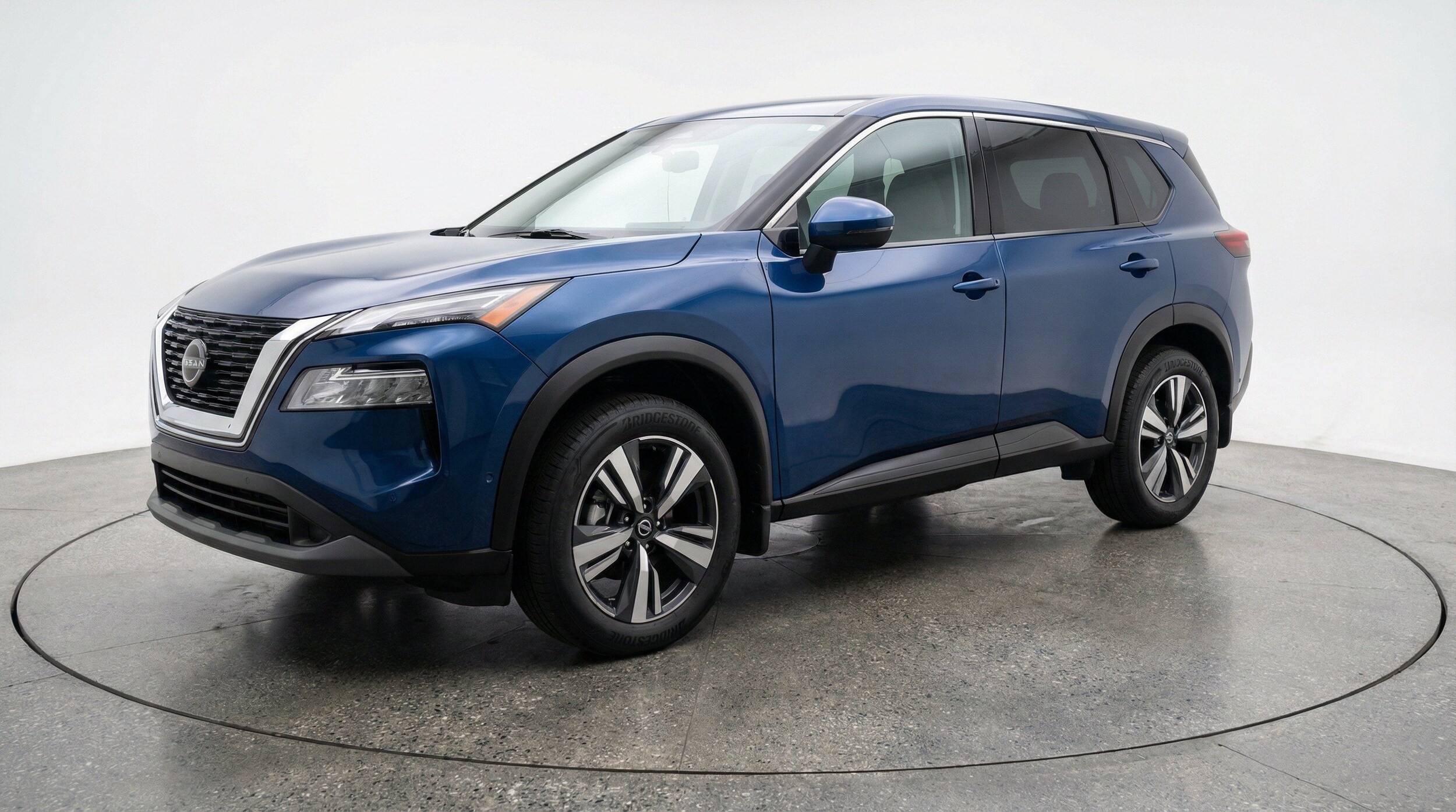 Thumbnail: 2026 Nissan Rogue - 3