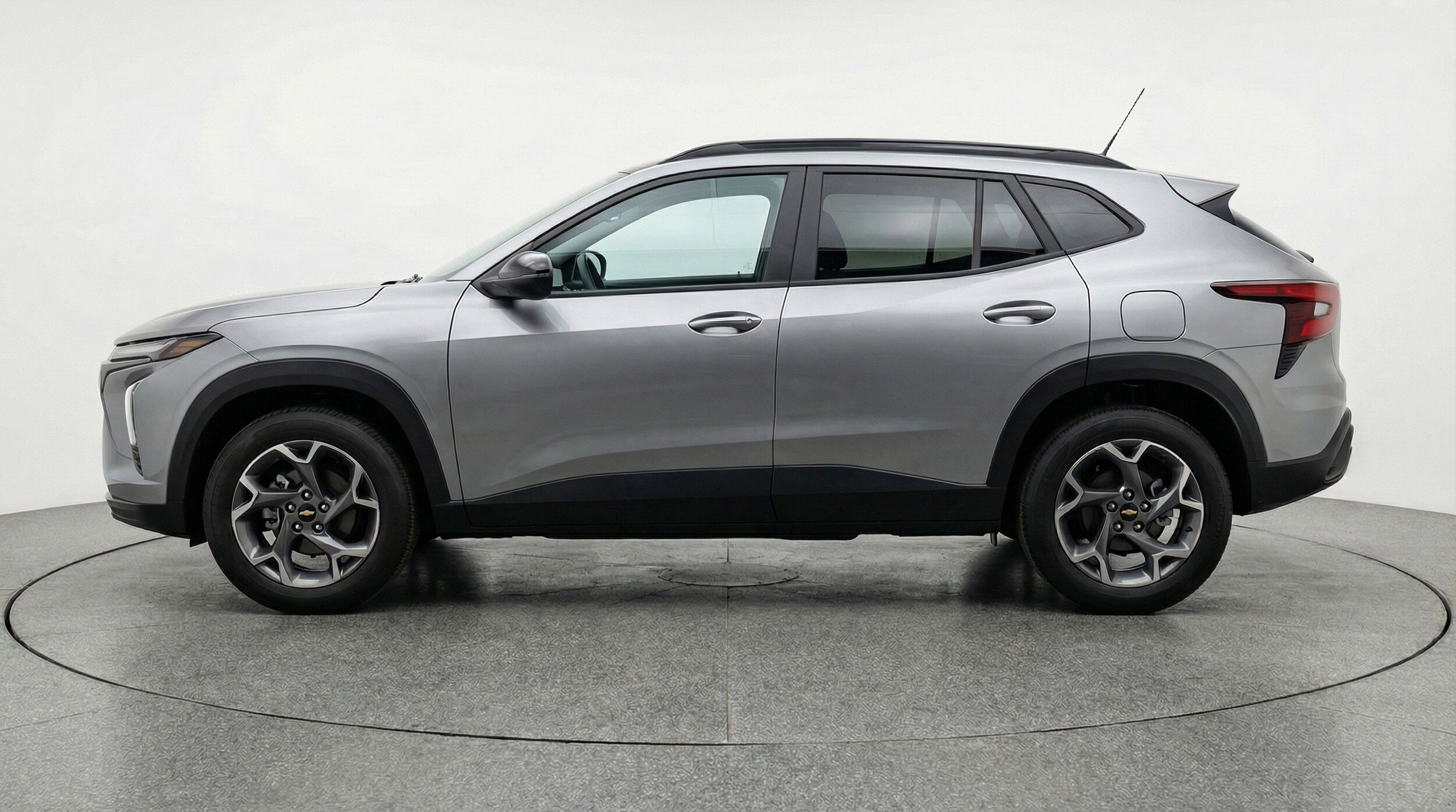 Thumbnail: 2025 Chevrolet Trax - 5