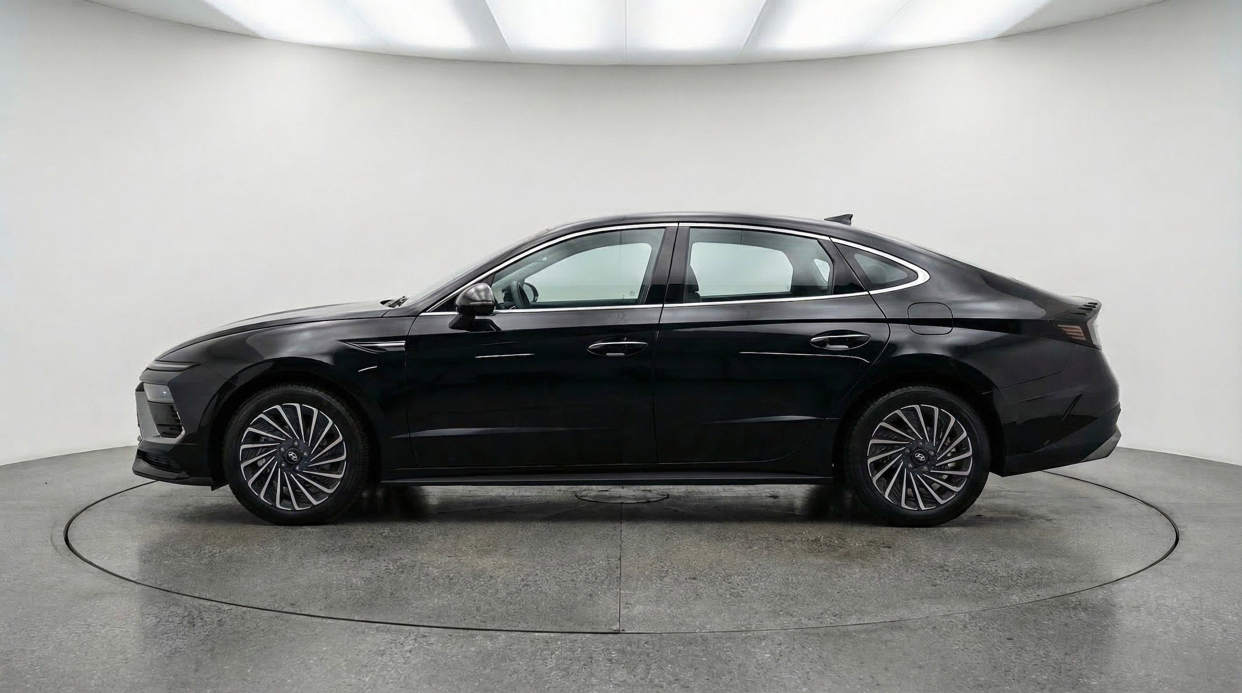 Thumbnail: 2025 Hyundai Sonata - 5