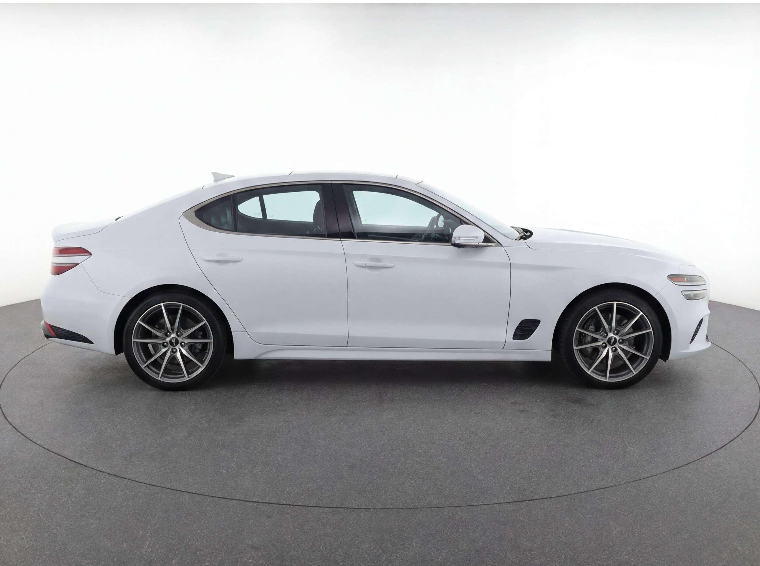 Thumbnail: 2025 Genesis G70 - 11