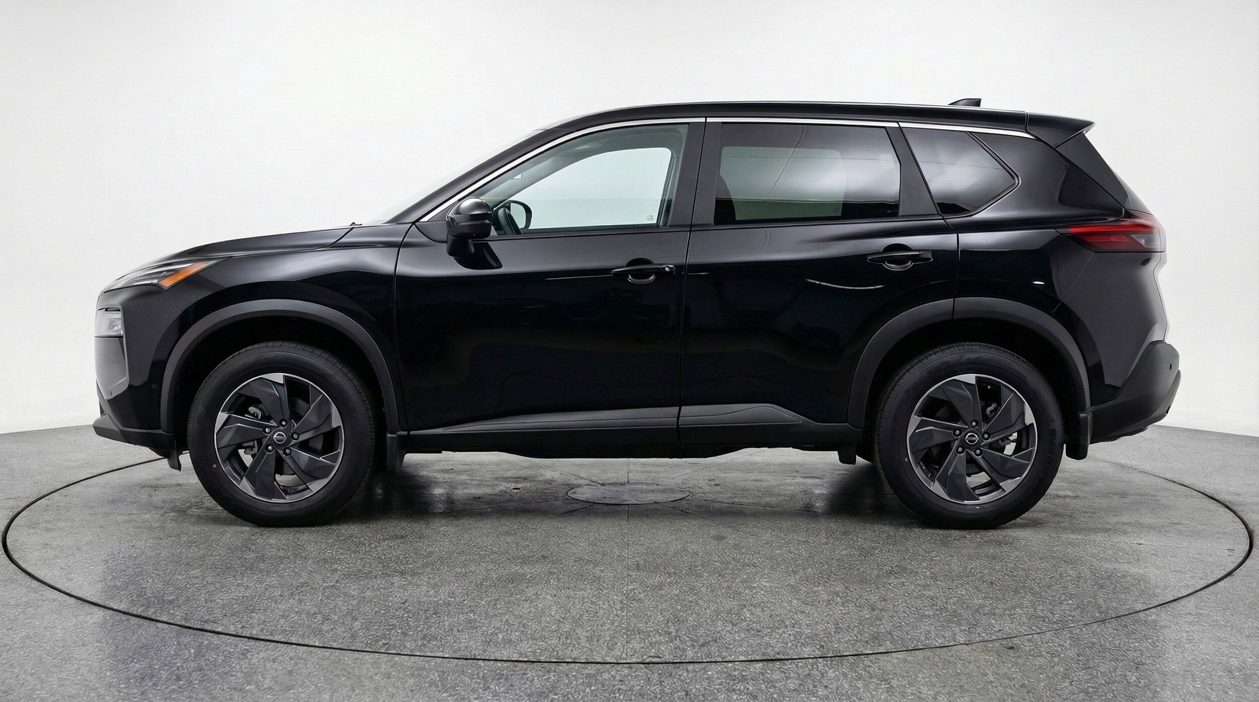 Thumbnail: 2025 Nissan Rogue - 11