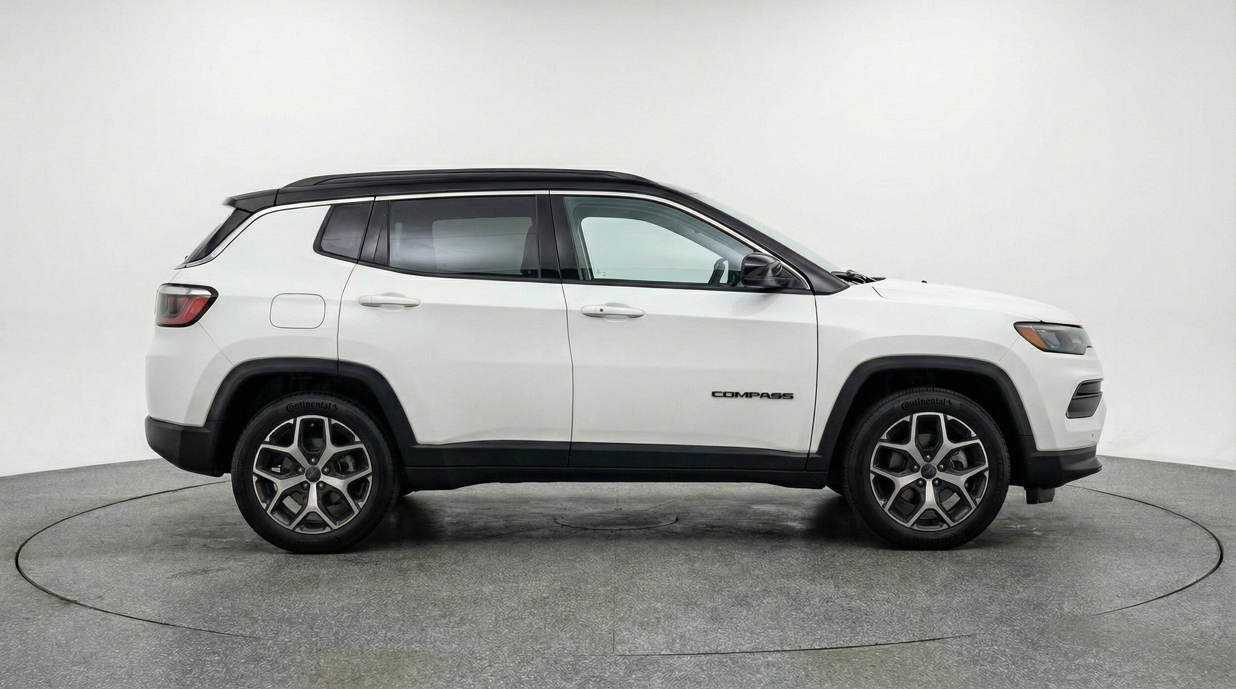 Thumbnail: 2025 Jeep Compass - 11