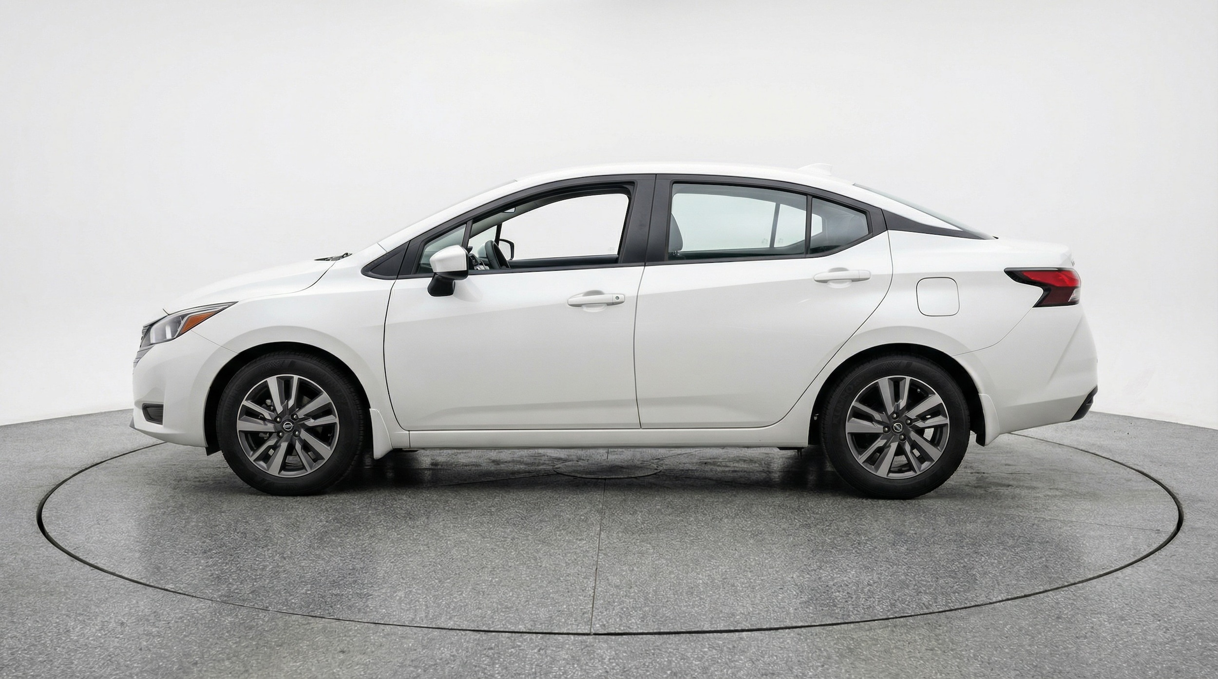 Thumbnail: 2025 Nissan Versa - 4