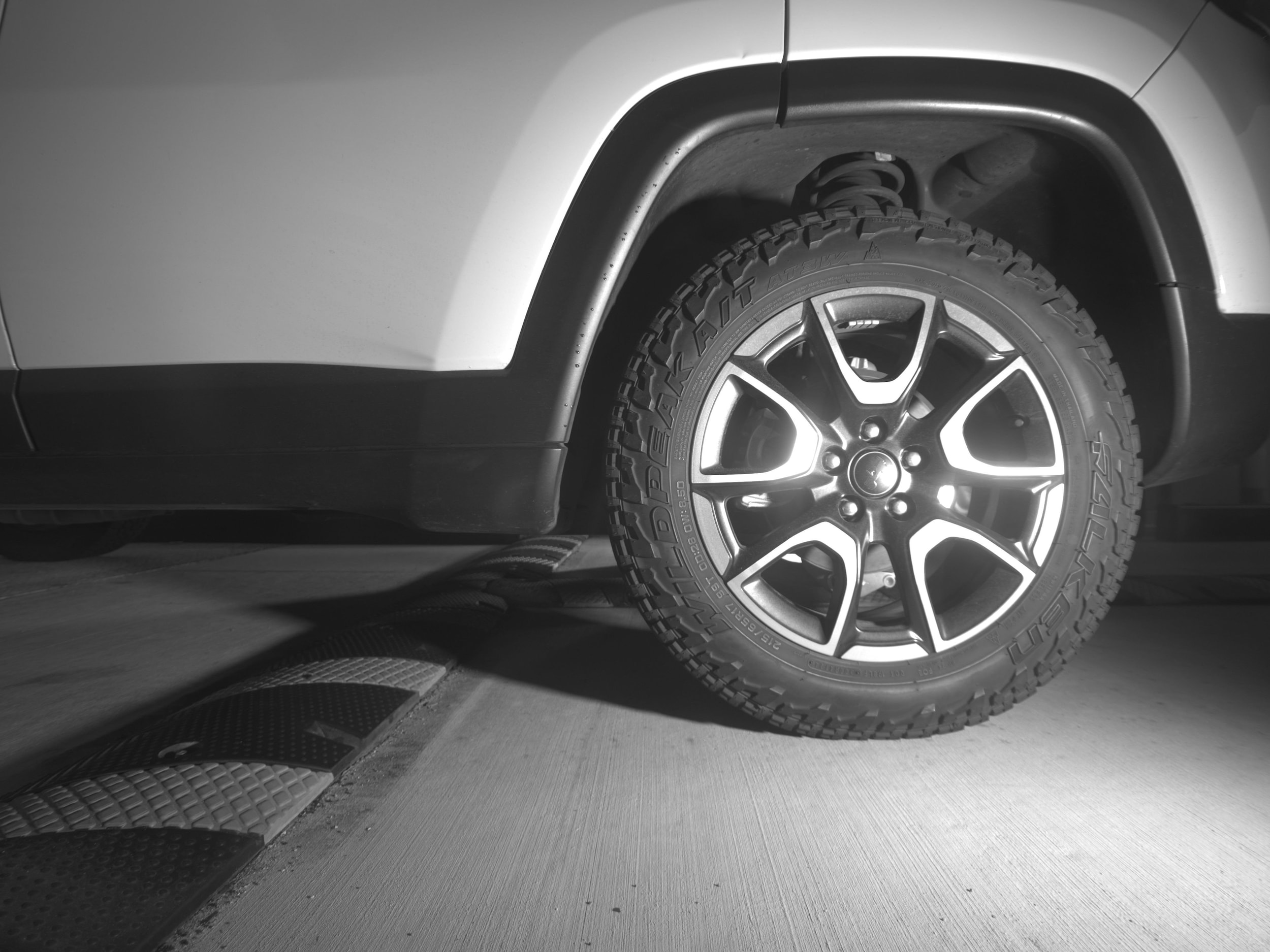 Thumbnail: 2025 Jeep Compass - 14