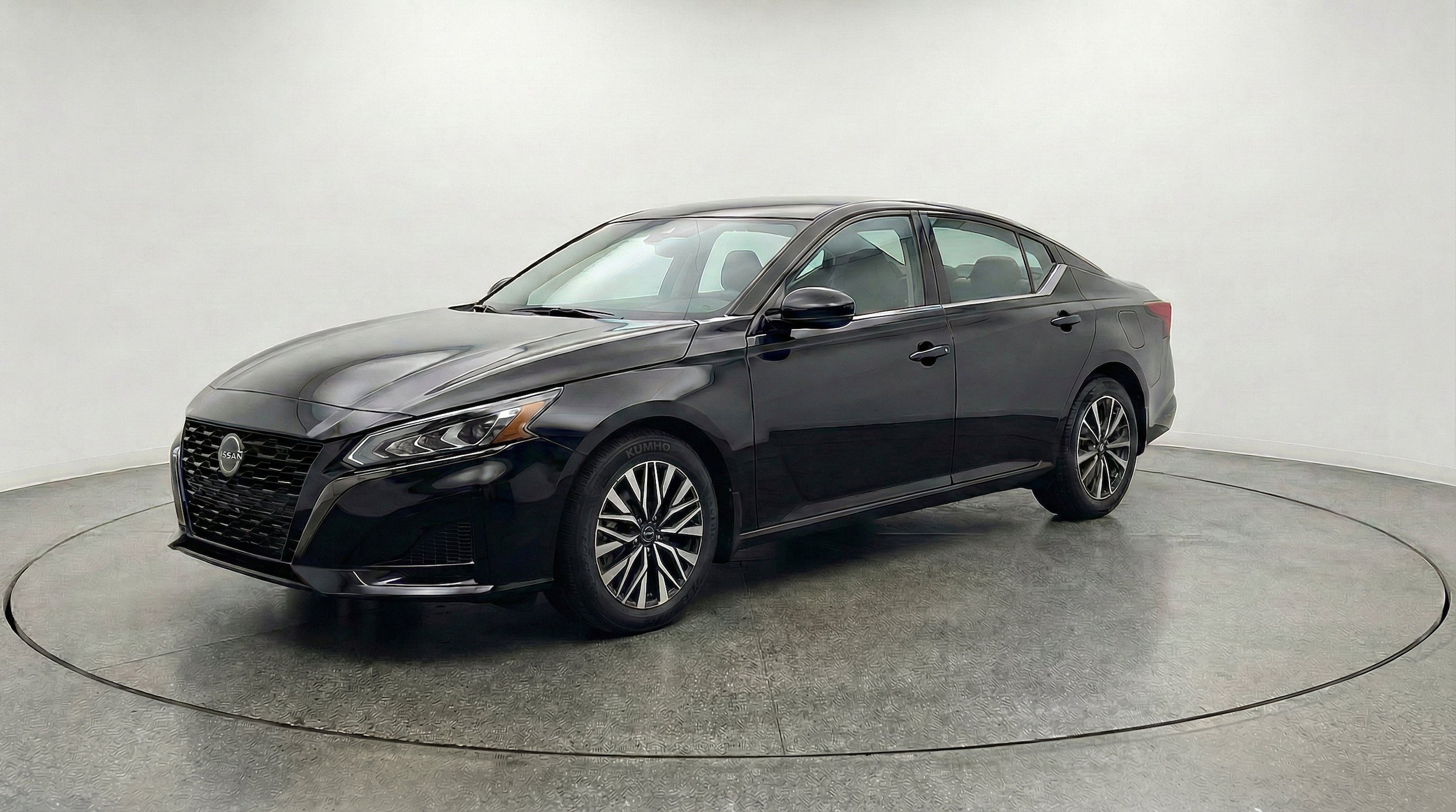 Thumbnail: 2026 Nissan Altima - 3